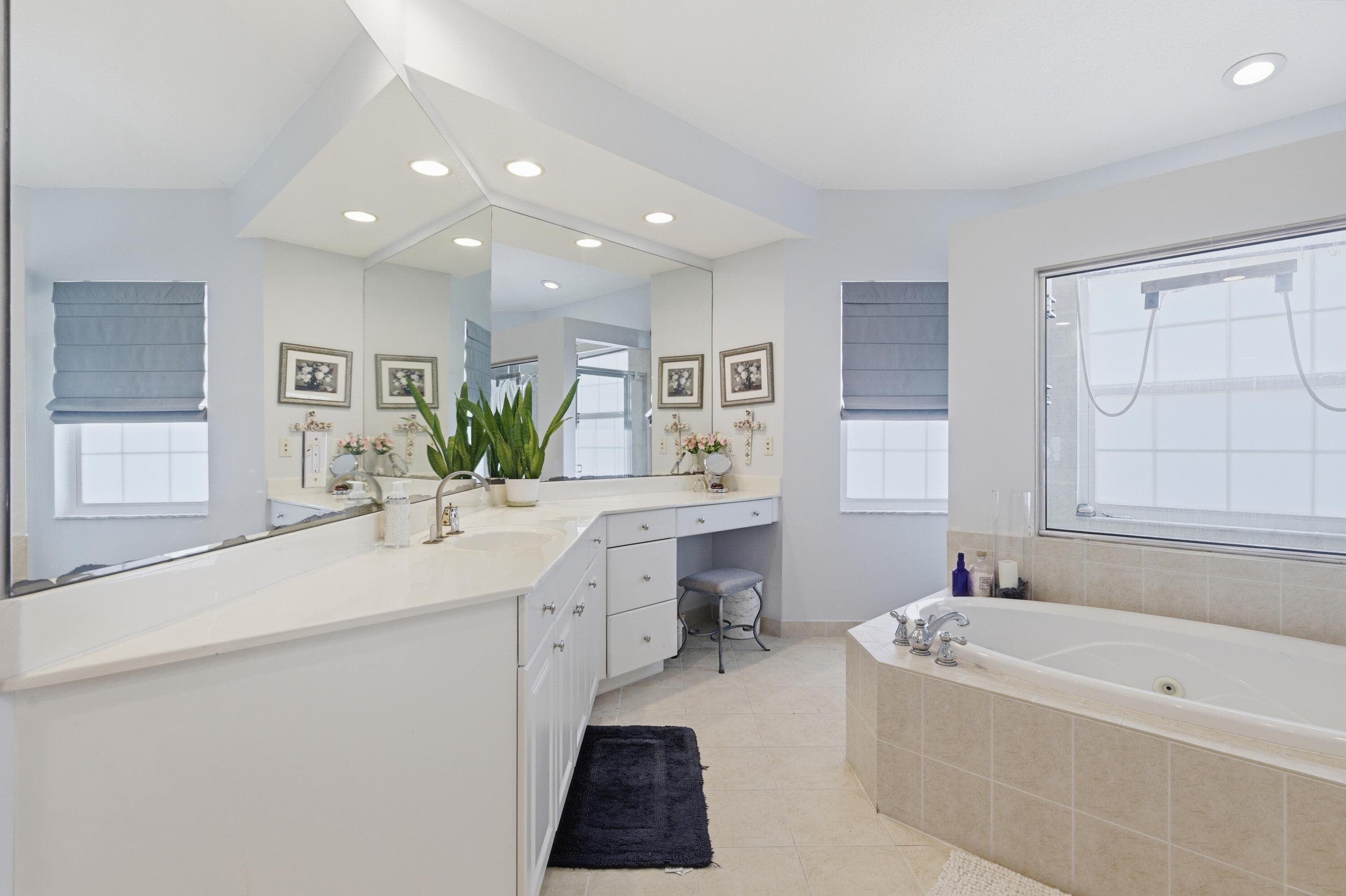 11585 SW Fieldstone Way, Port St. Lucie, FL 34987 32