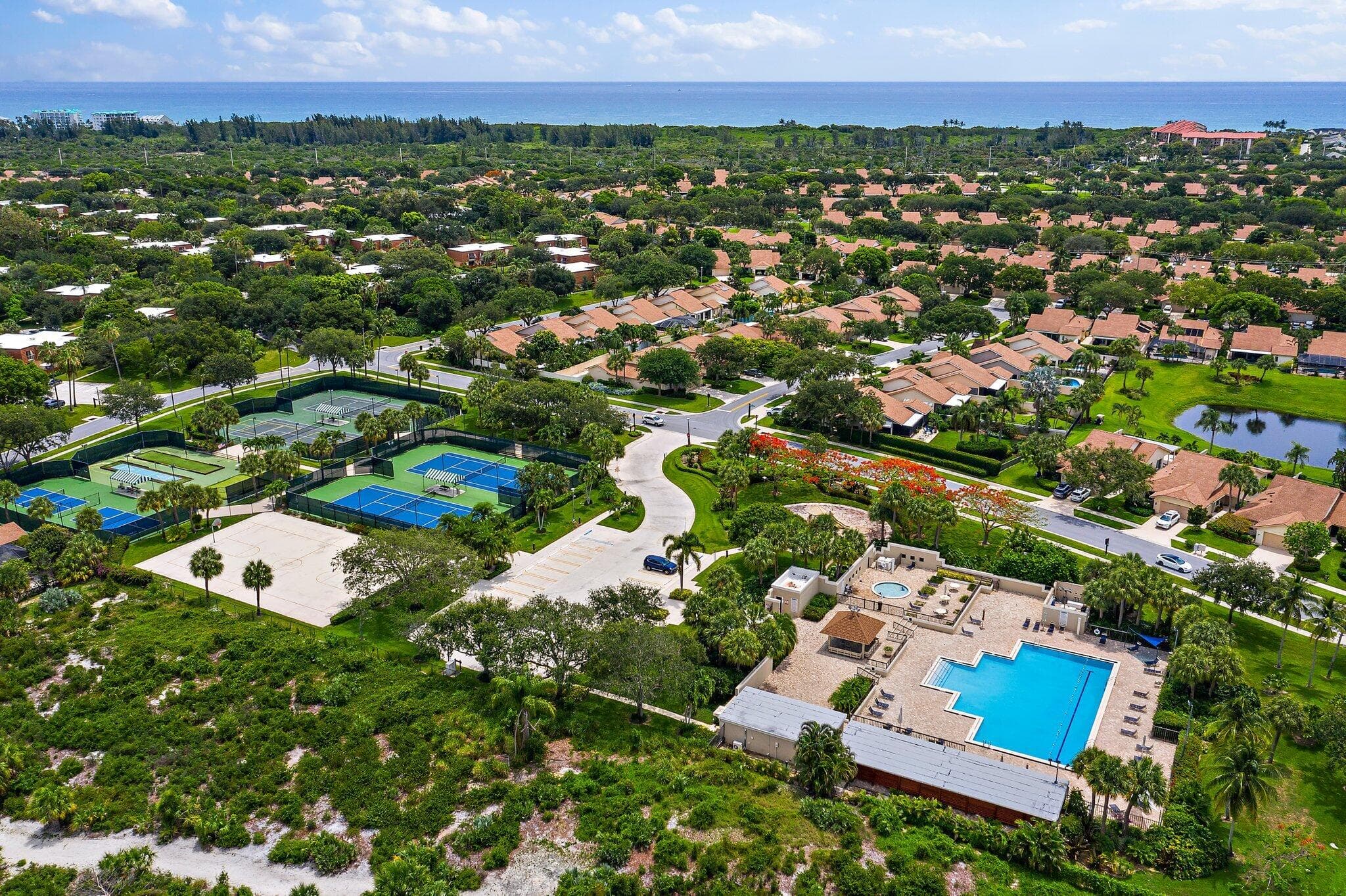125 Harbourside Circle, Jupiter, FL 33477 54