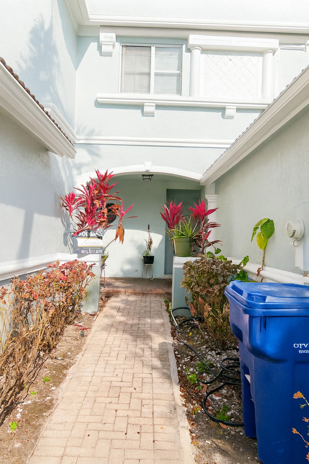 2303 Center Stone Lane, Riviera Beach, FL 33404 3