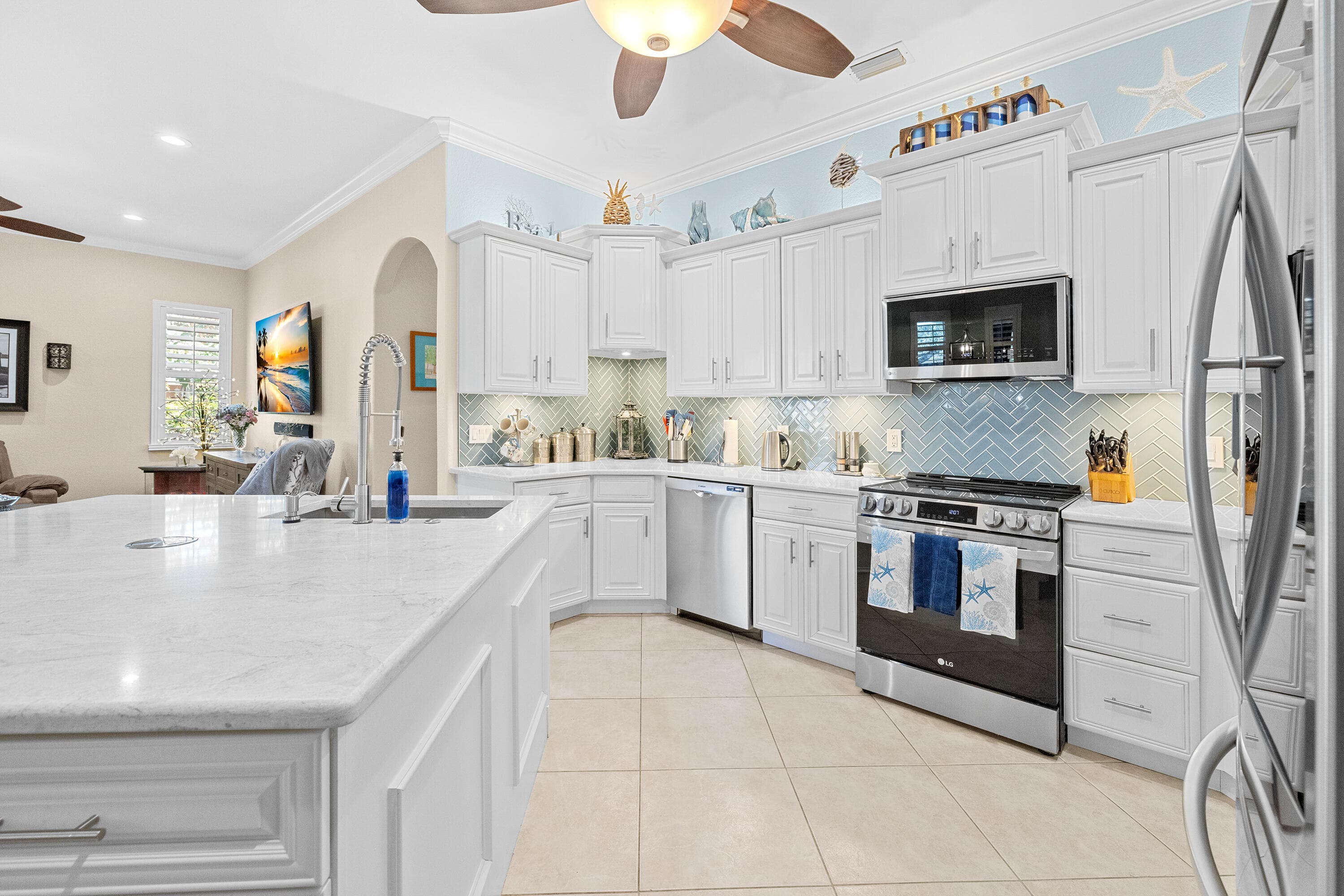 2301 SW Lawford Street, Port St. Lucie, FL 34953 12