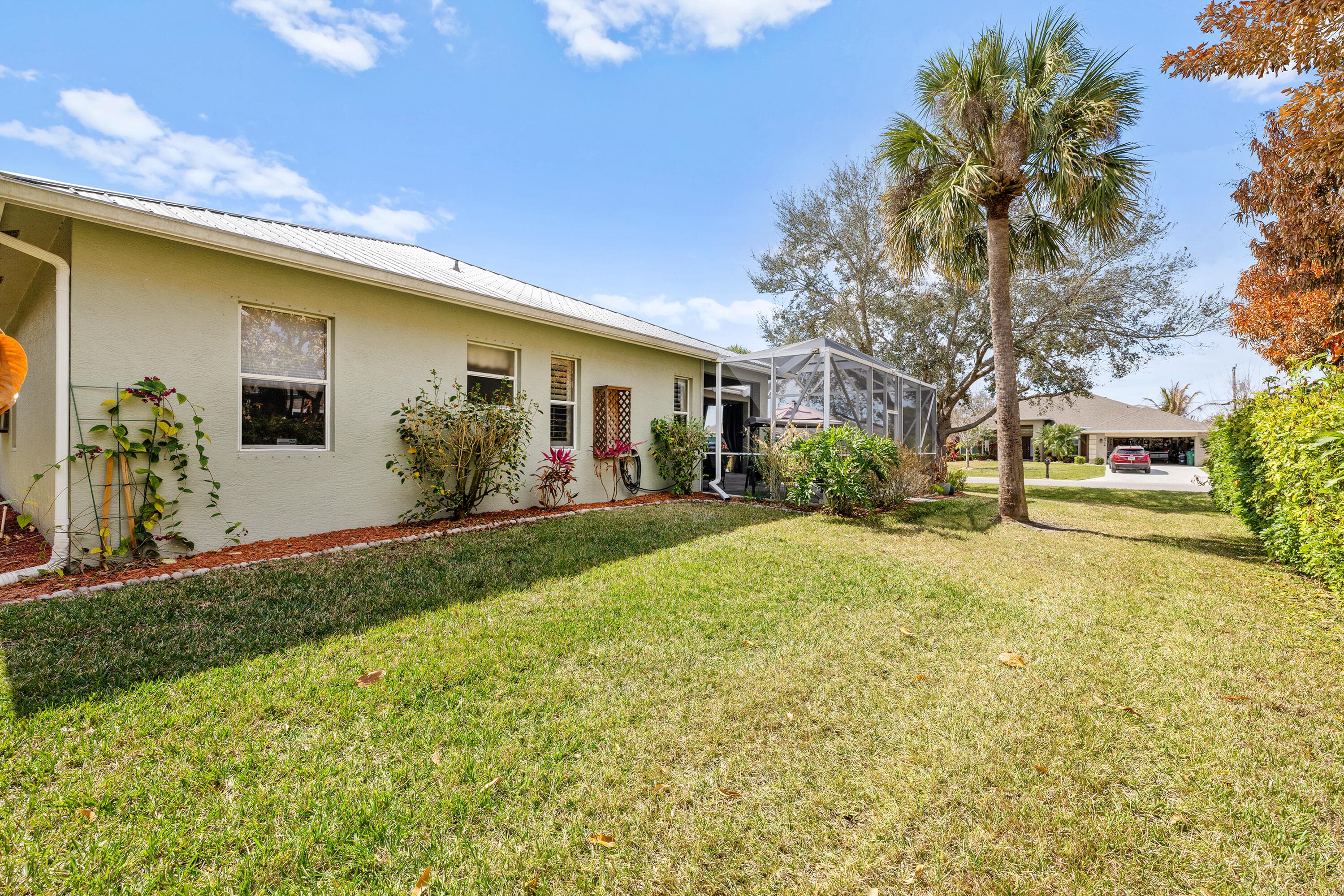 2301 SW Lawford Street, Port St. Lucie, FL 34953 35