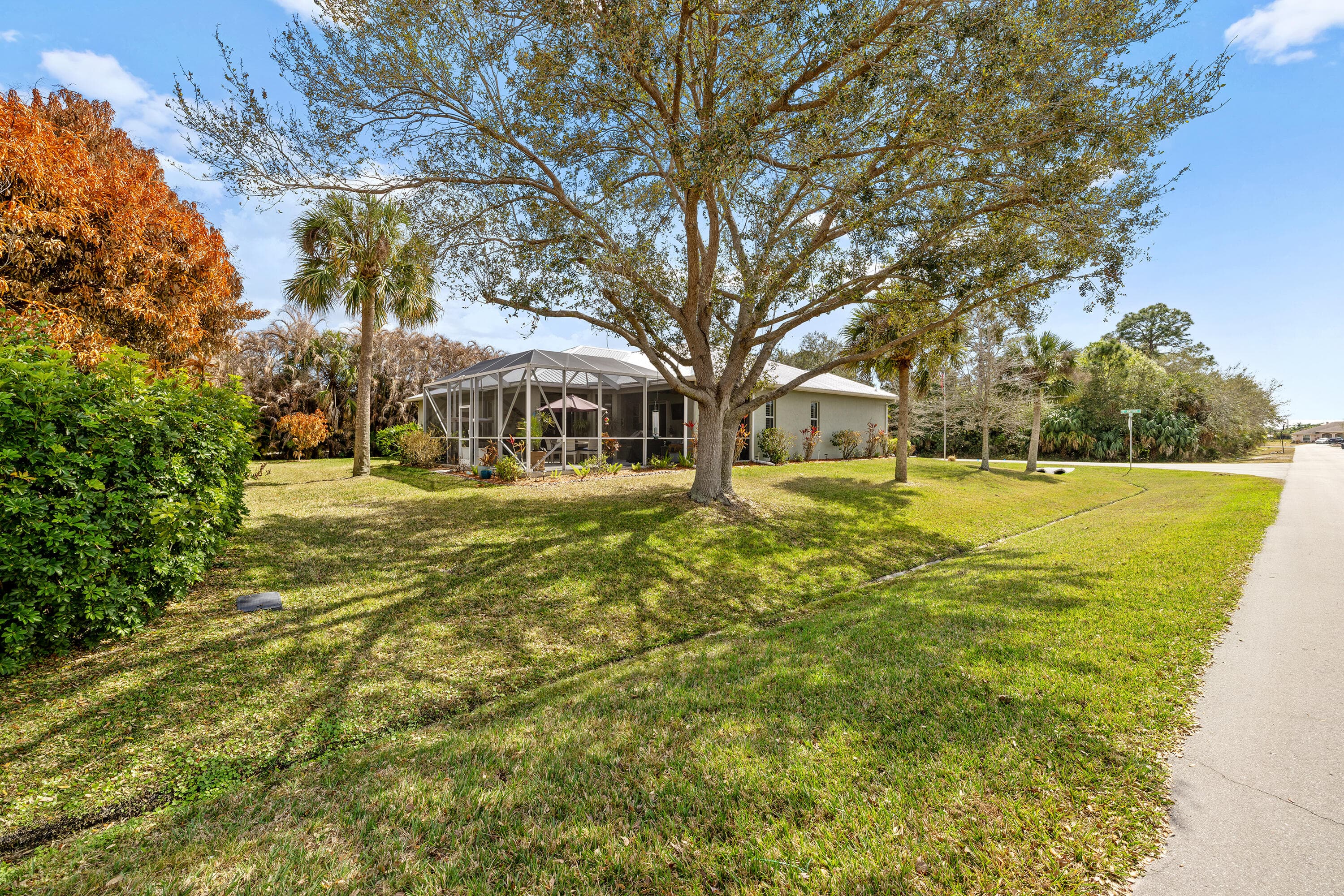 2301 SW Lawford Street, Port St. Lucie, FL 34953 36