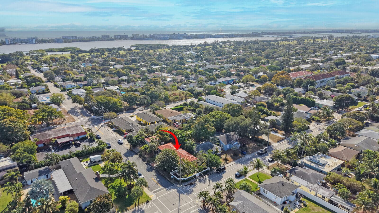 417 N 12th Avenue N, Lake Worth, FL 33460 37