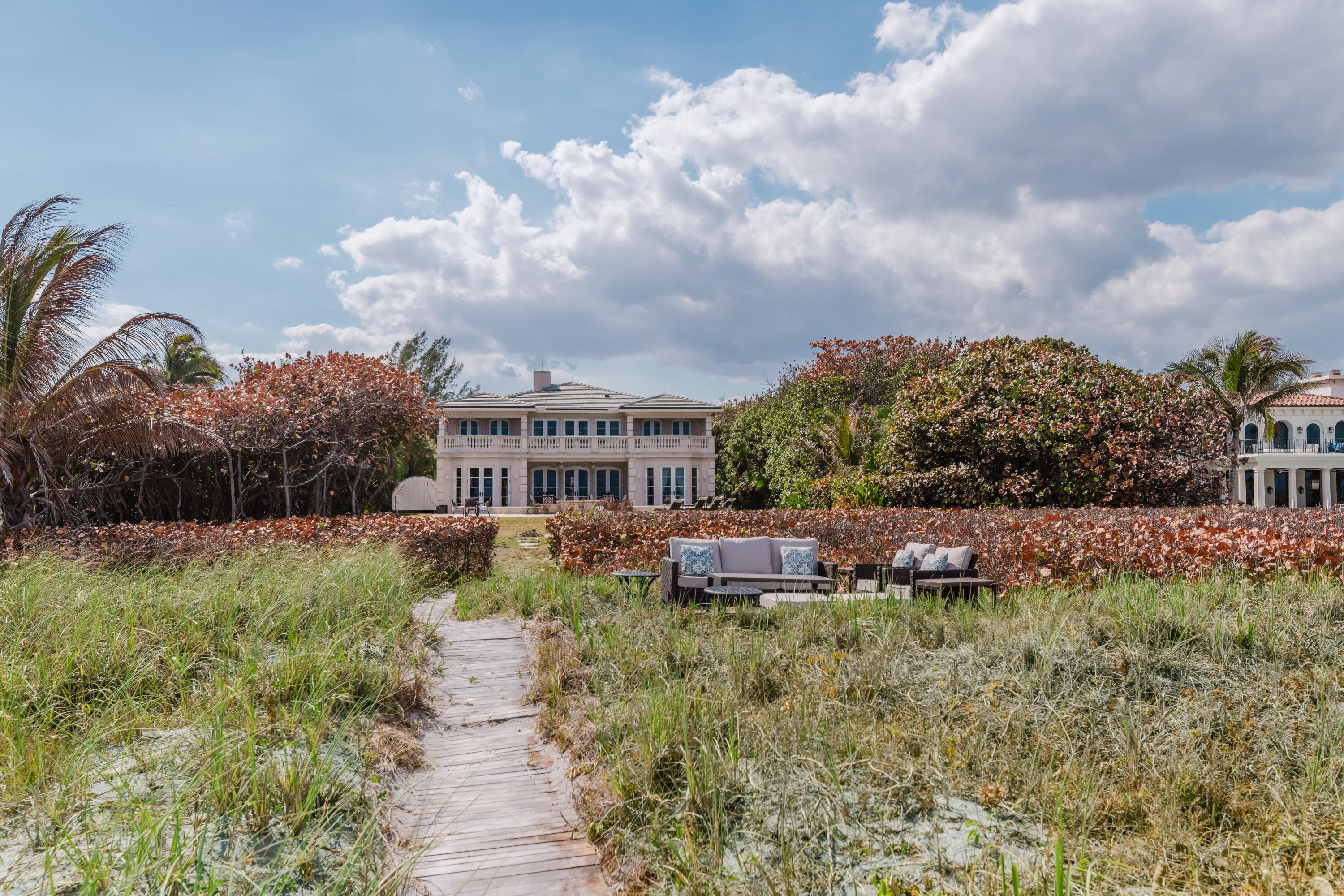 19 N Beach Road, Jupiter Island, FL 33455 62