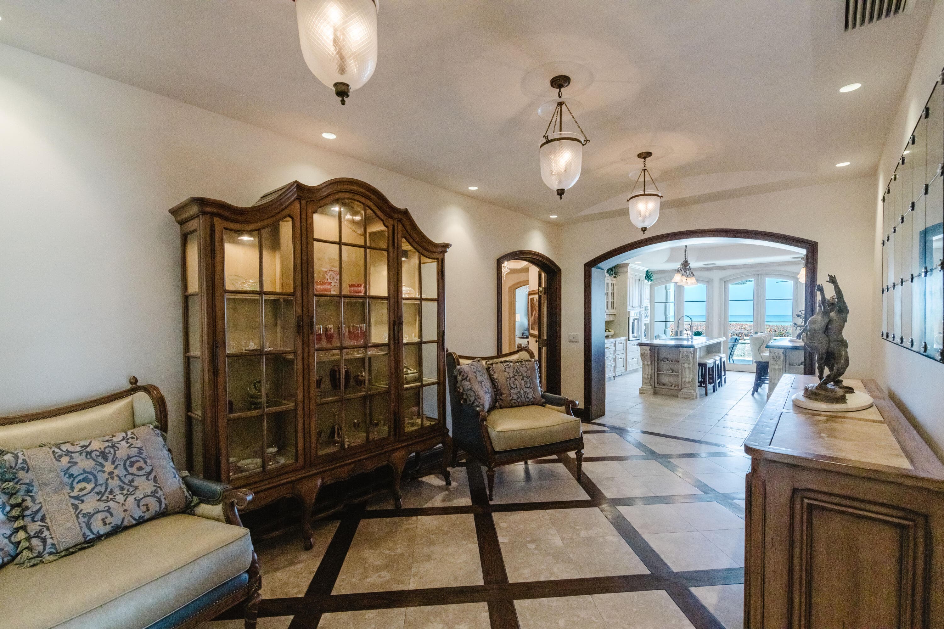 19 N Beach Road, Jupiter Island, FL 33455 13