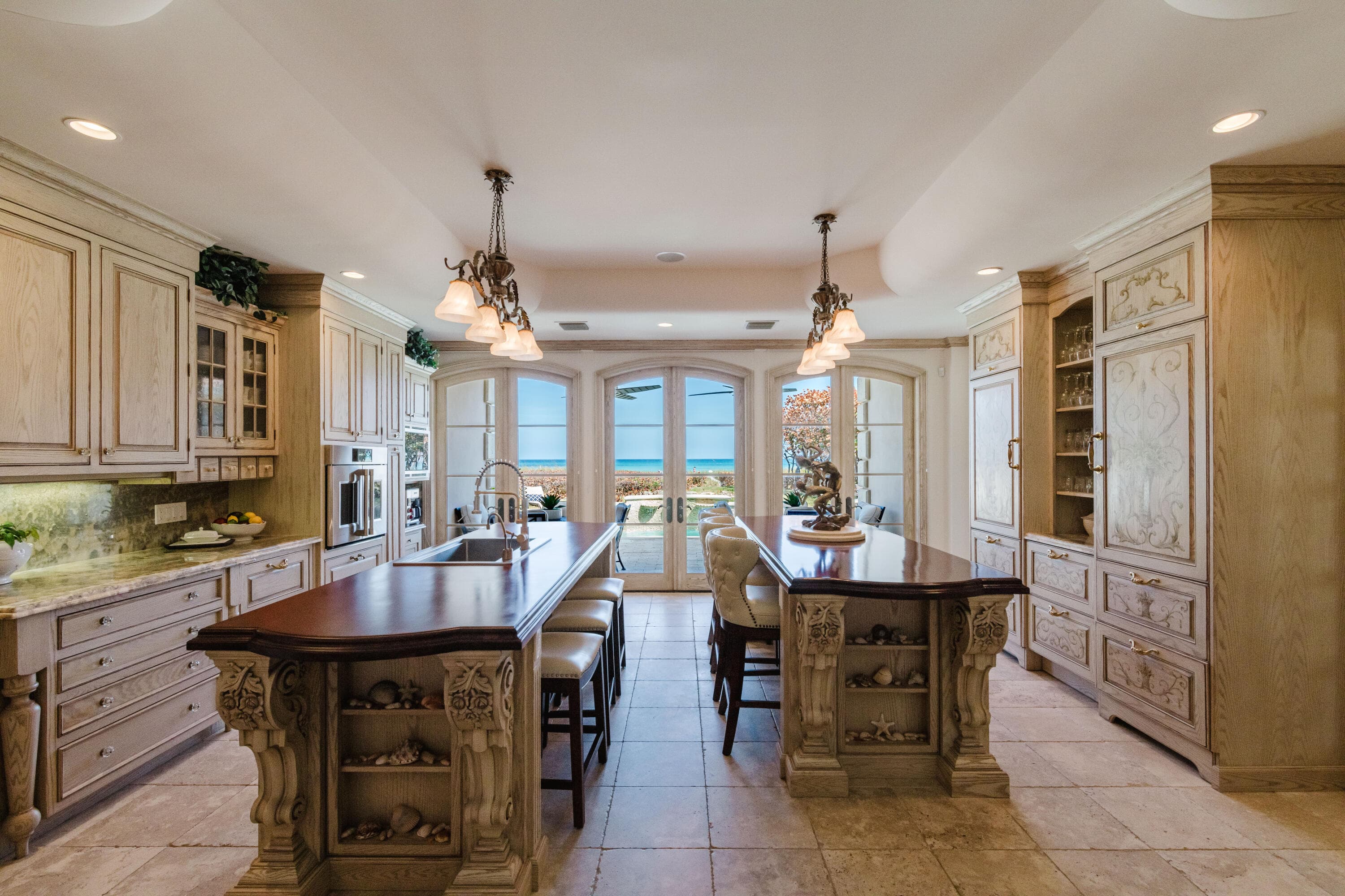 19 N Beach Road, Jupiter Island, FL 33455 14