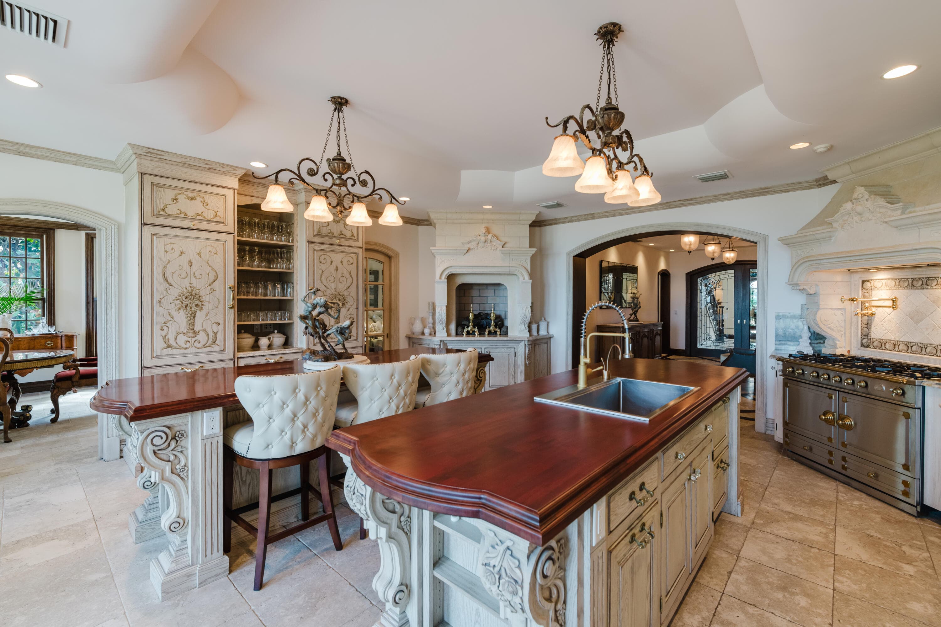 19 N Beach Road, Jupiter Island, FL 33455 17