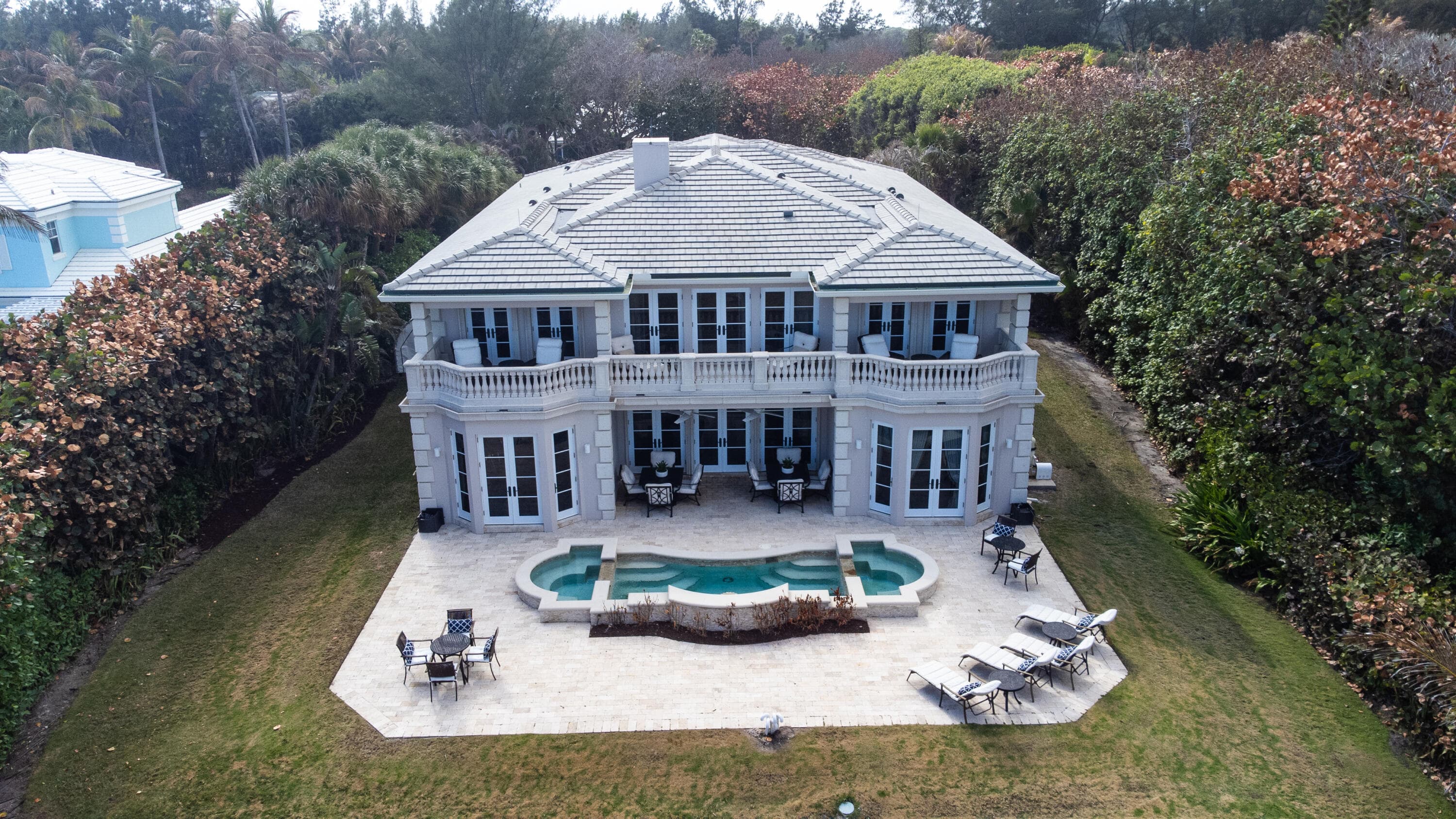 19 N Beach Road, Jupiter Island, FL 33455 77
