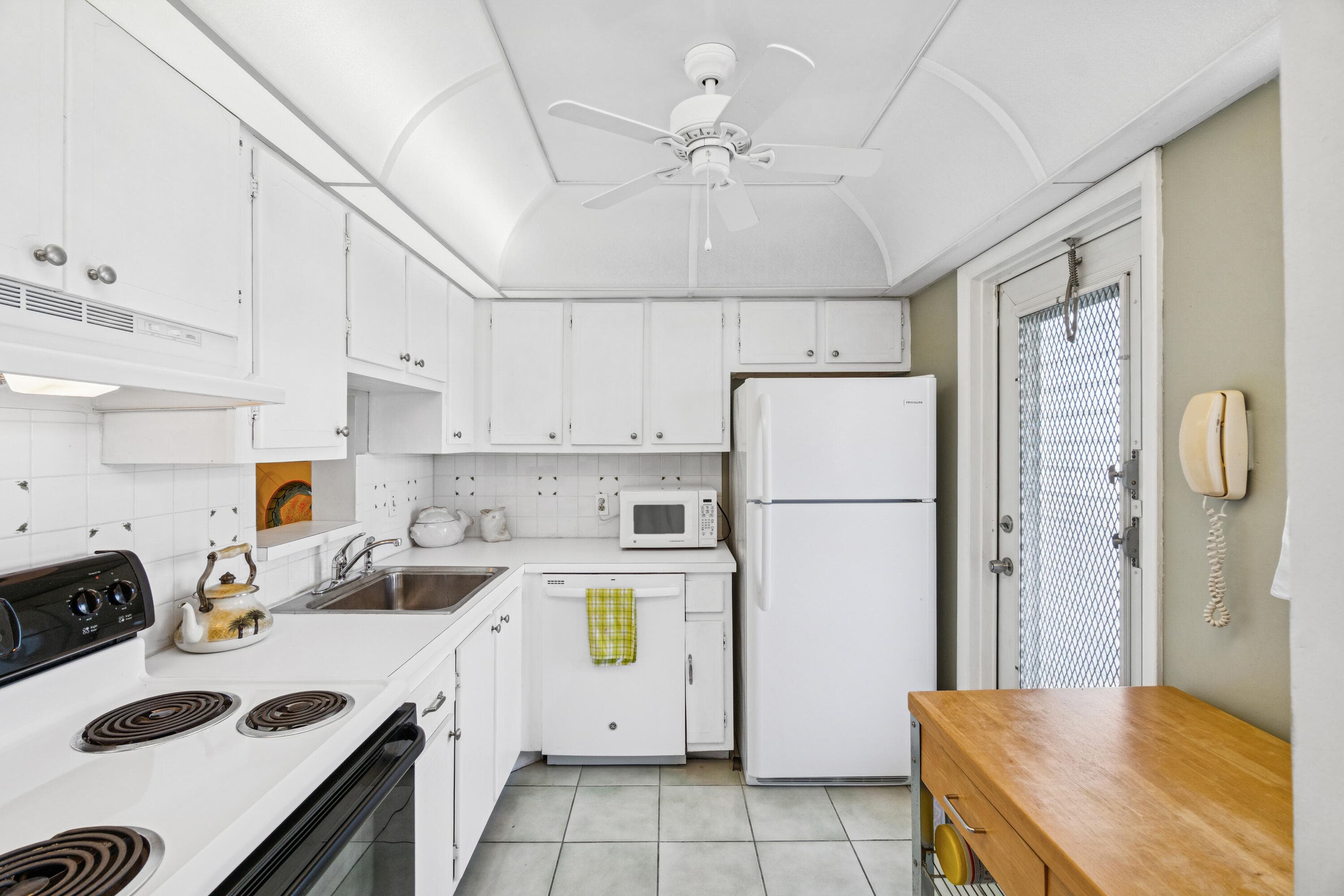 108 NE 20th Avenue NE 201, Boynton Beach, FL 33435 17