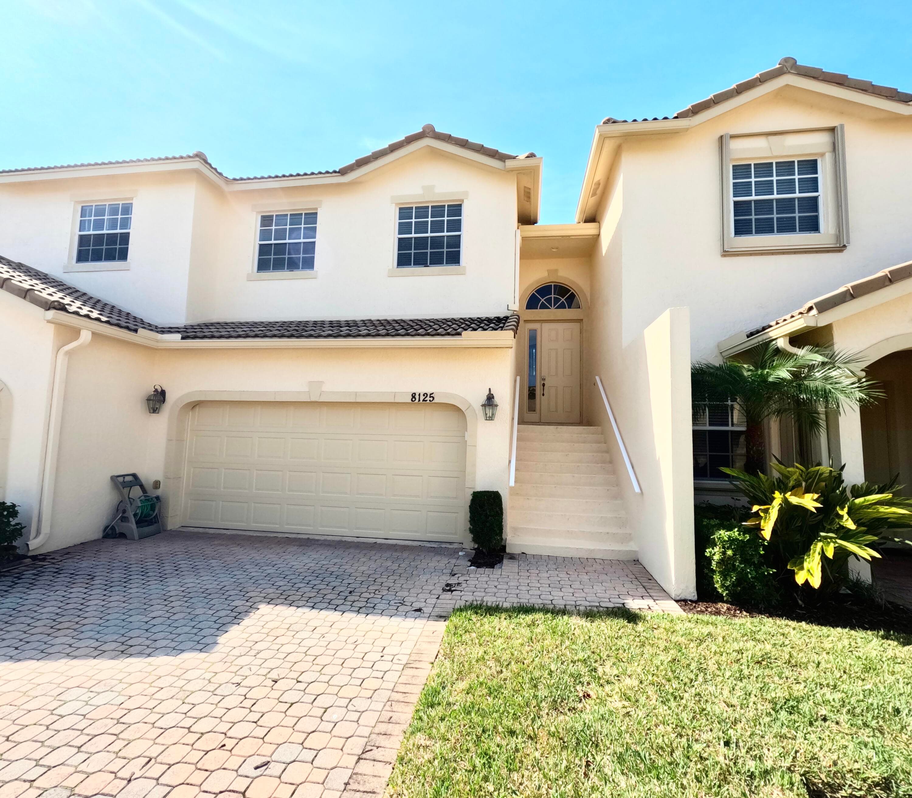 8125 Carnoustie Place, Port St. Lucie, FL 34986