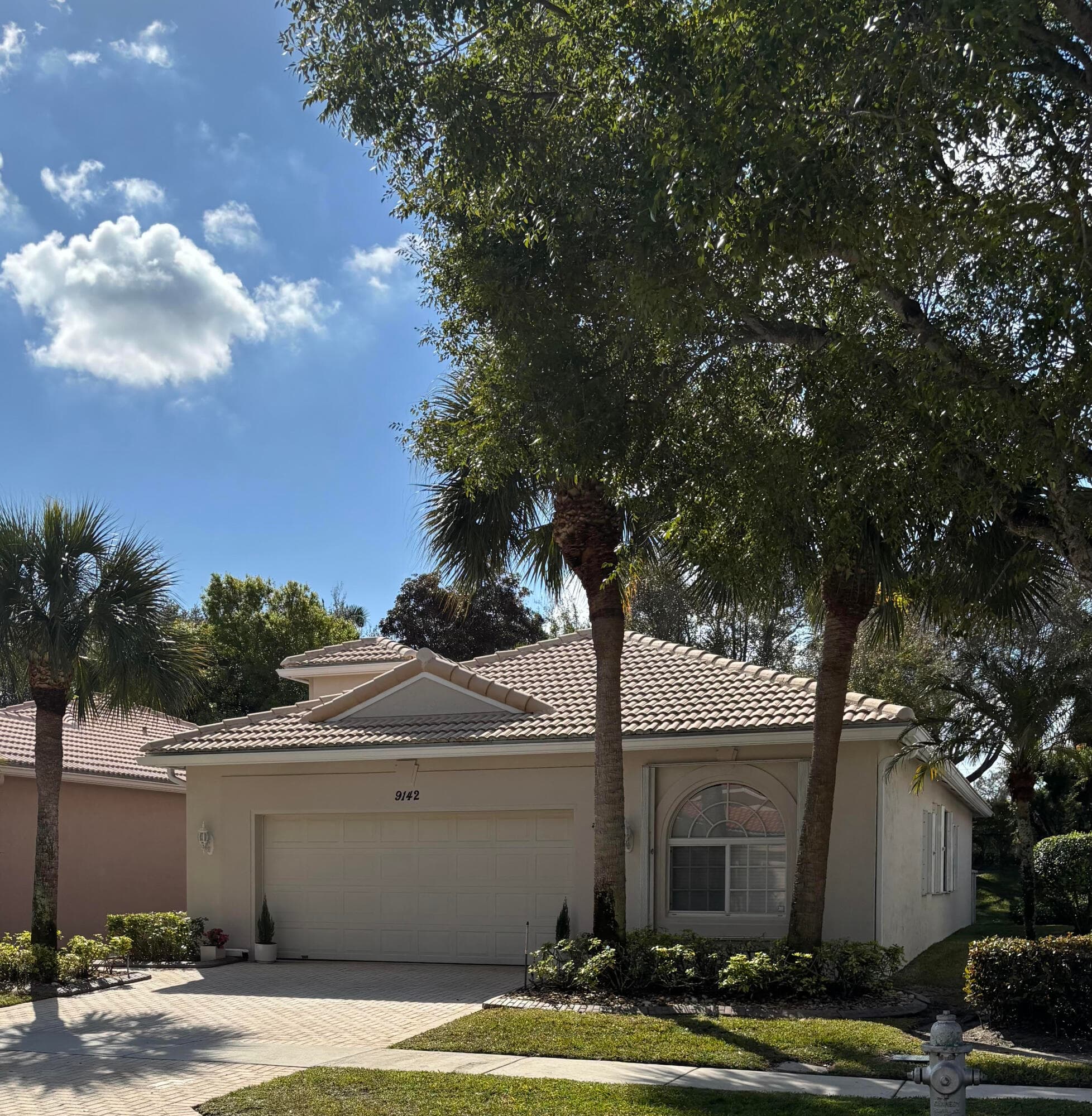 9142 Bay Point Circle, West Palm Beach, FL 33411 24
