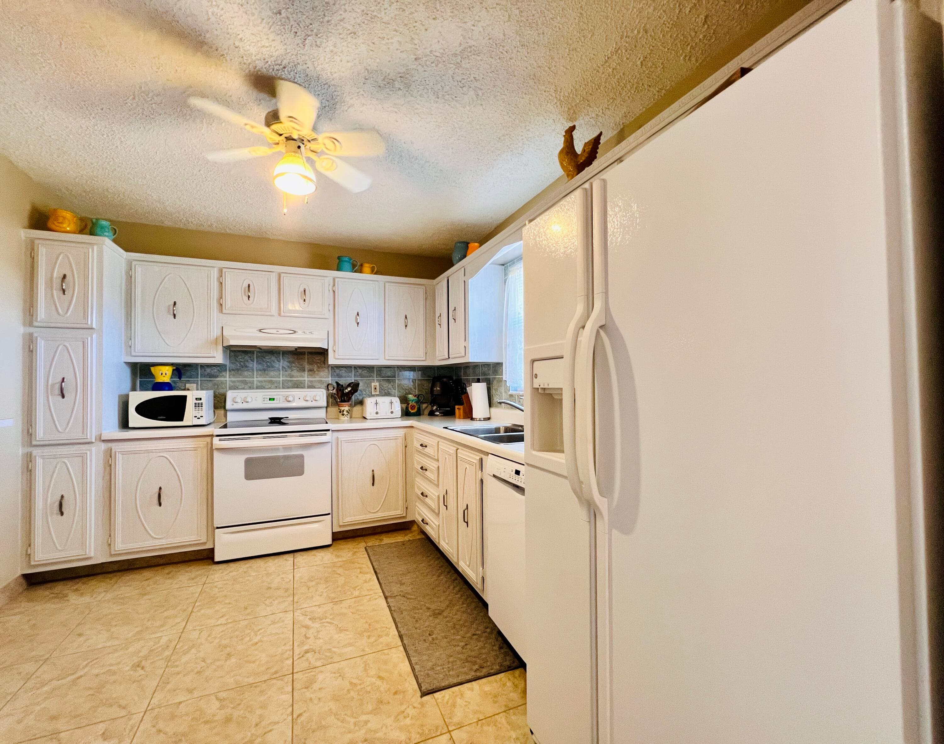 203 Oxford 500, West Palm Beach, FL 33417 3