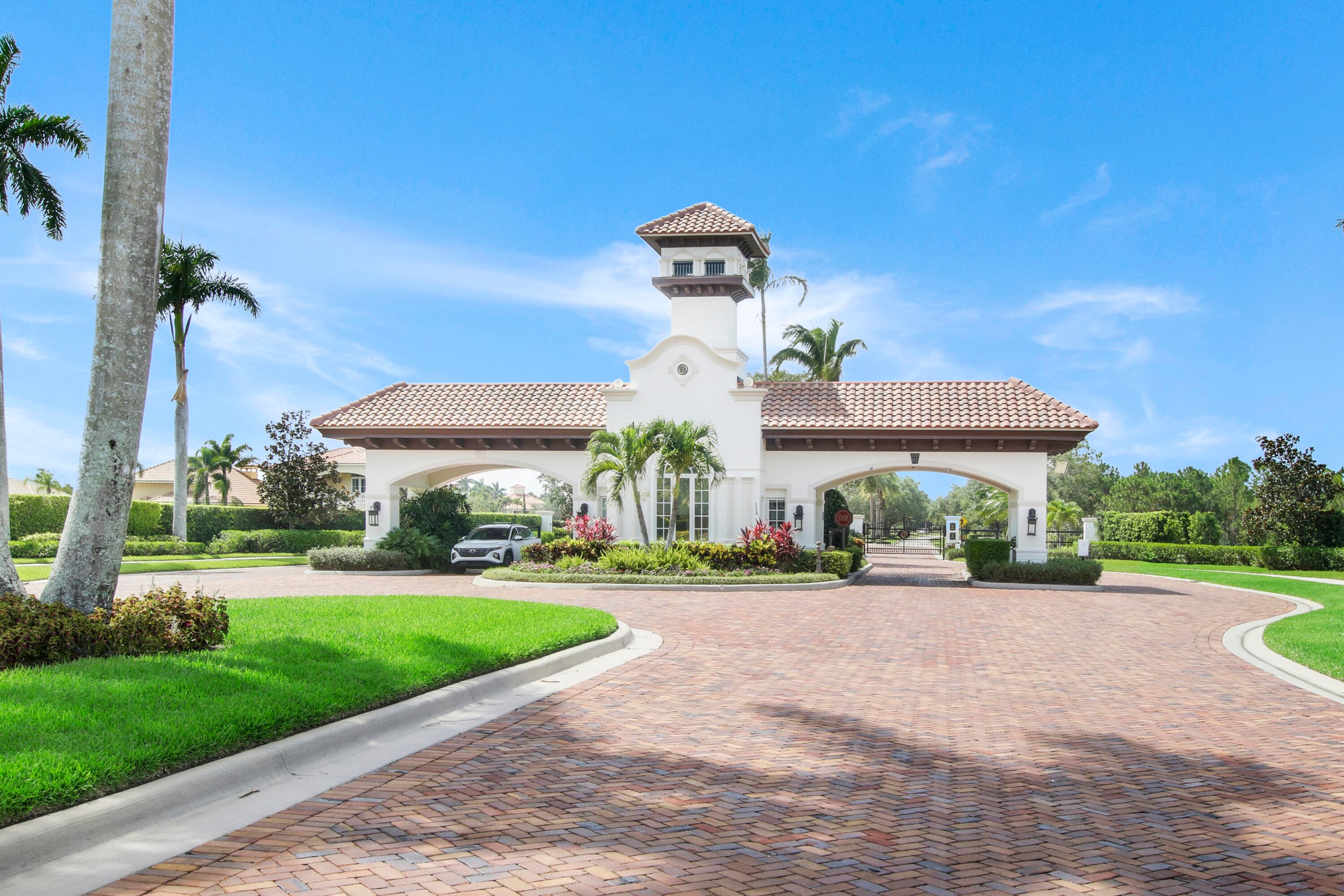 120 SE Via Verona, Port St. Lucie, FL 34984 12