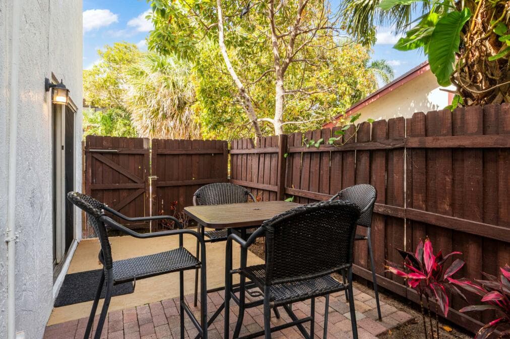 308 Southwind Court 1, North Palm Beach, FL 33408 9