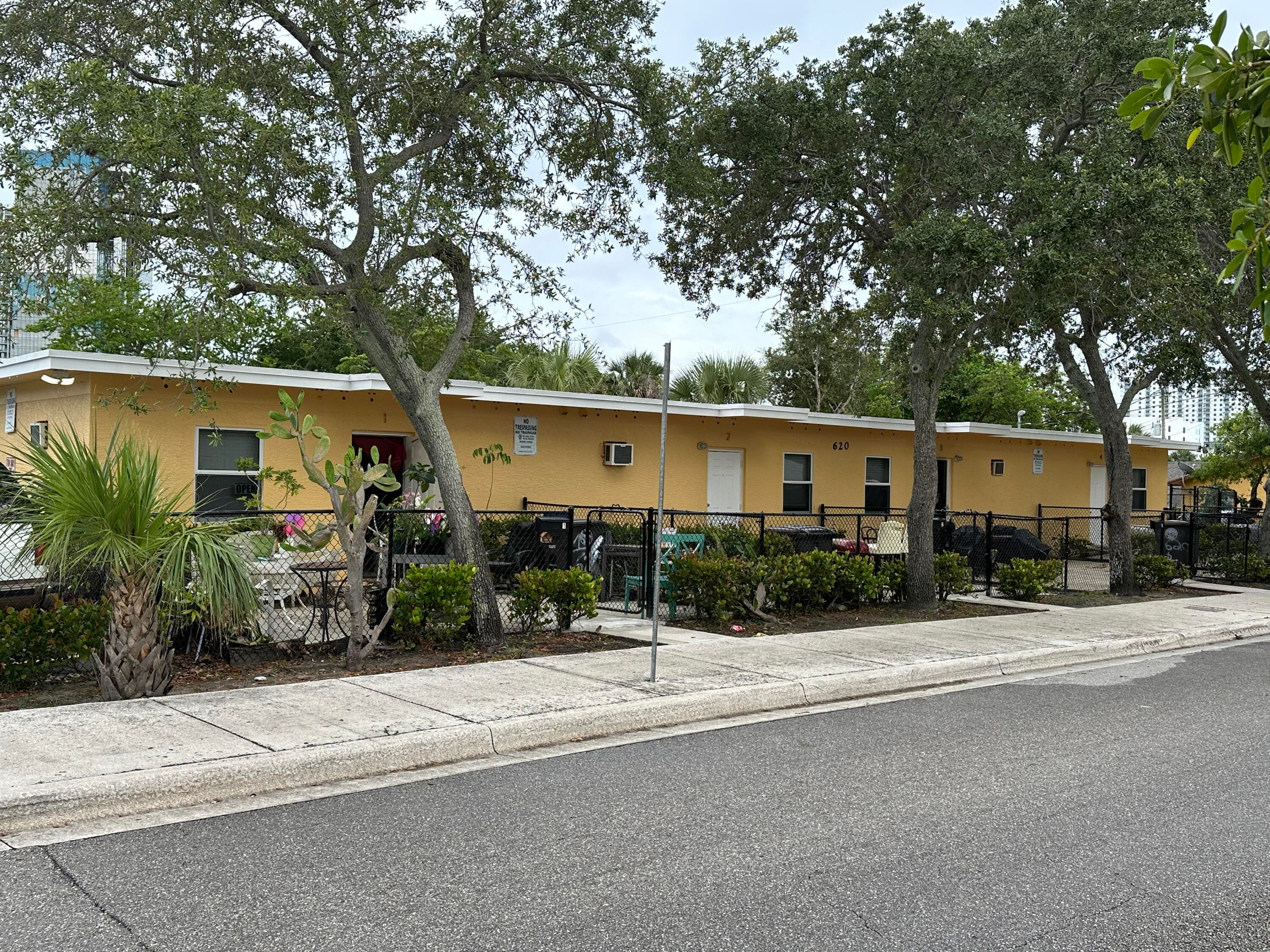 620 Division Avenue 3, West Palm Beach, FL 33401