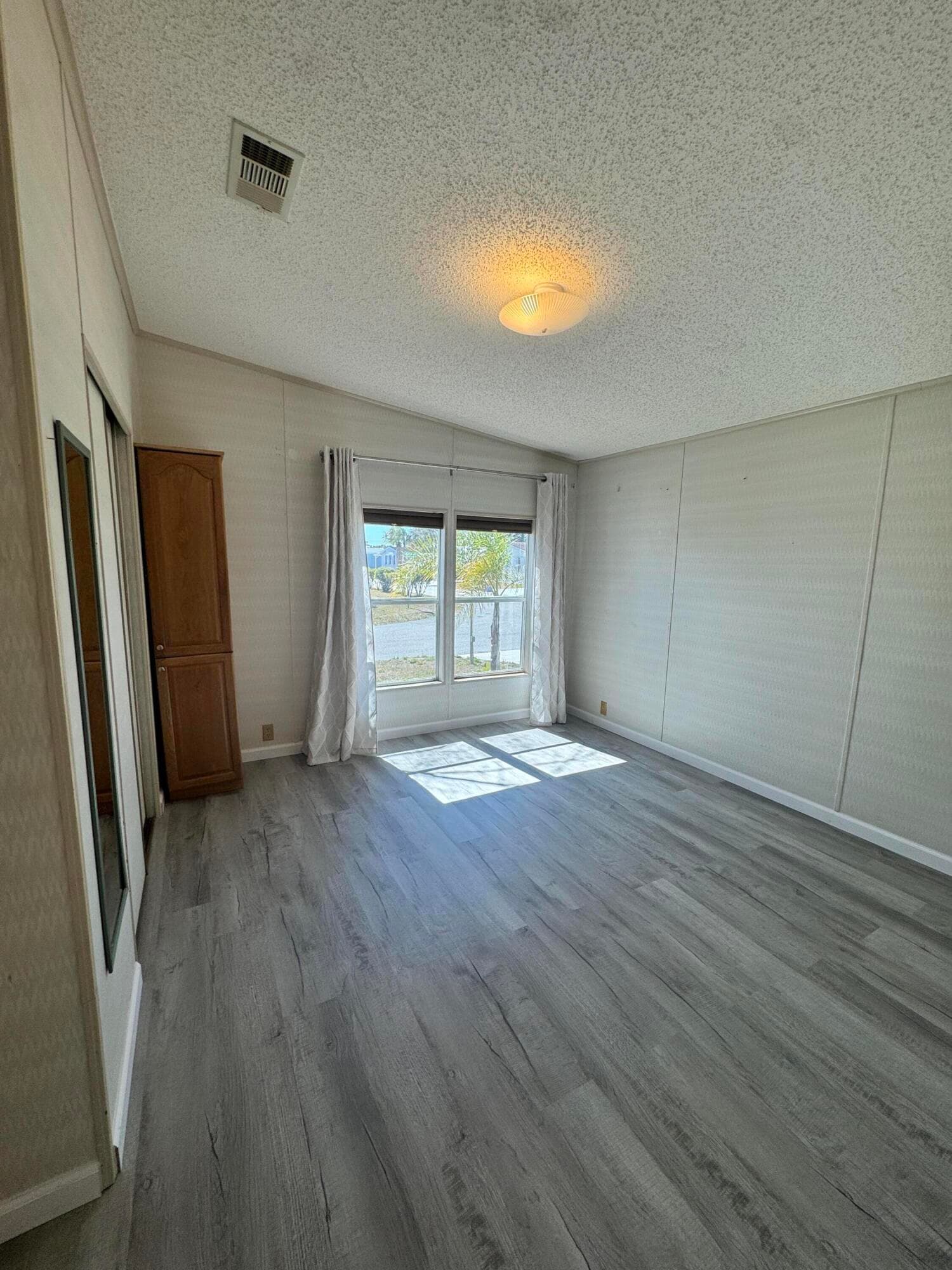 15094 Agulia Avenue, Fort Pierce, FL 34951 29