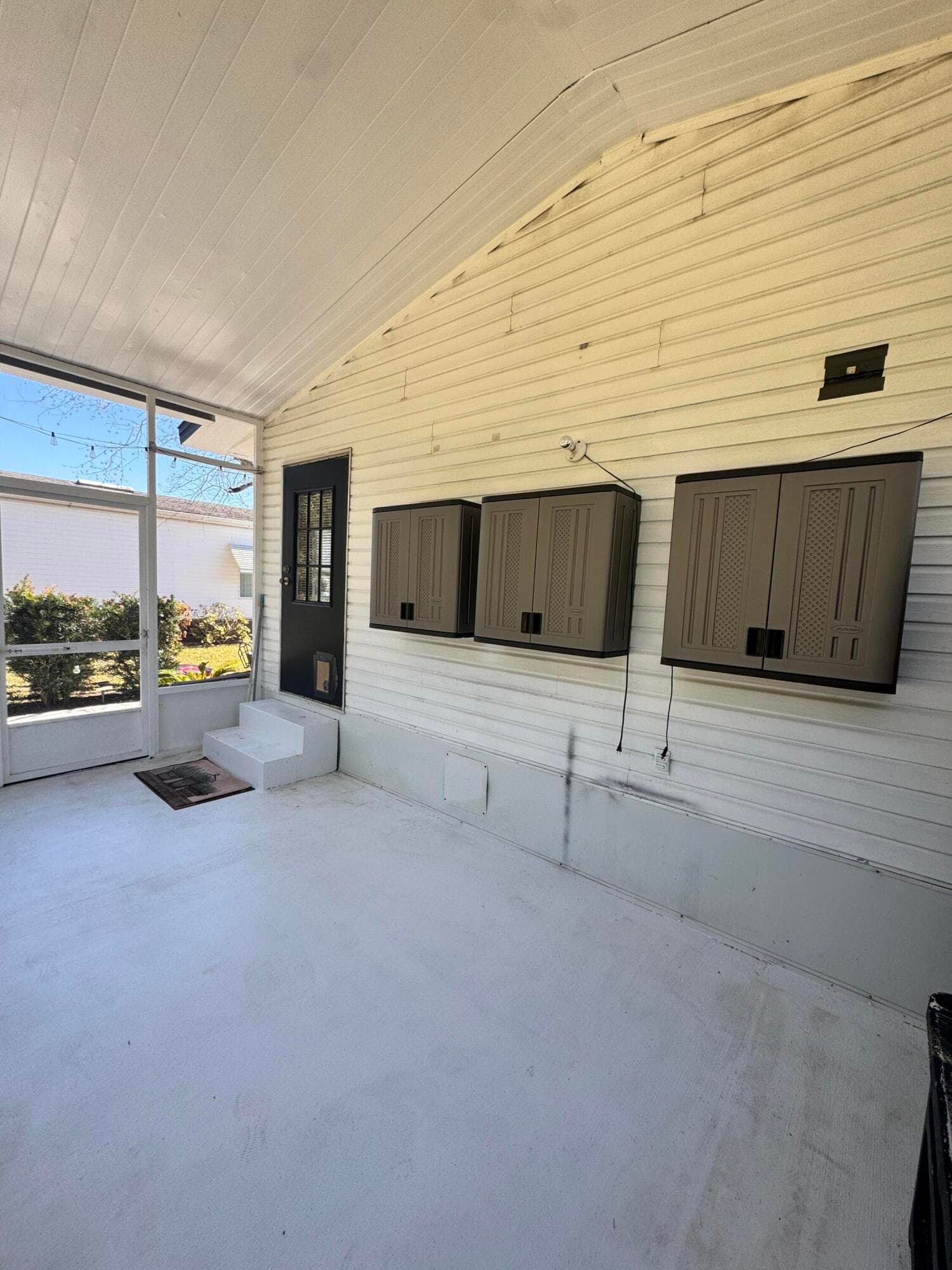 15094 Agulia Avenue, Fort Pierce, FL 34951 35