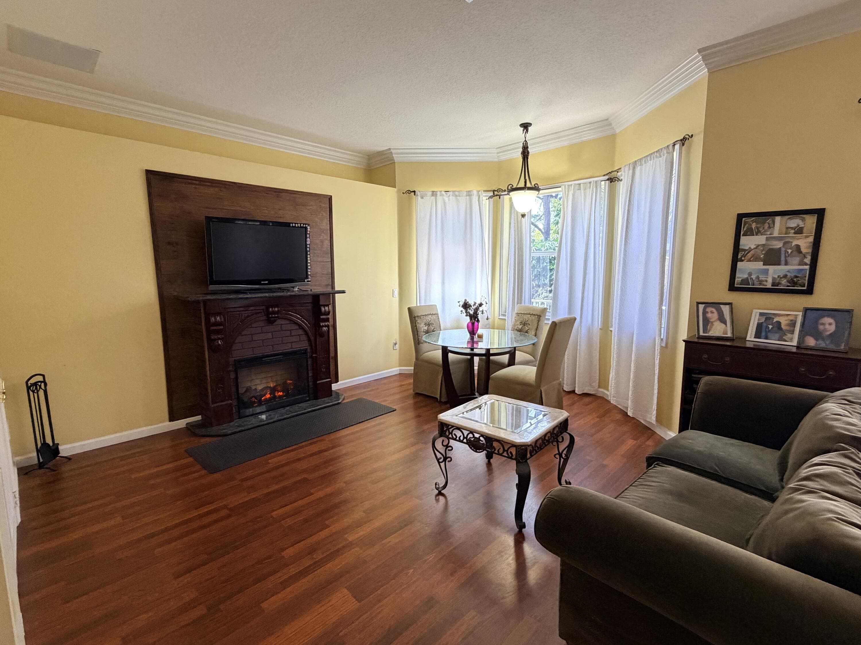 2236 Ridgewood Circle, Royal Palm Beach, FL 33411 19