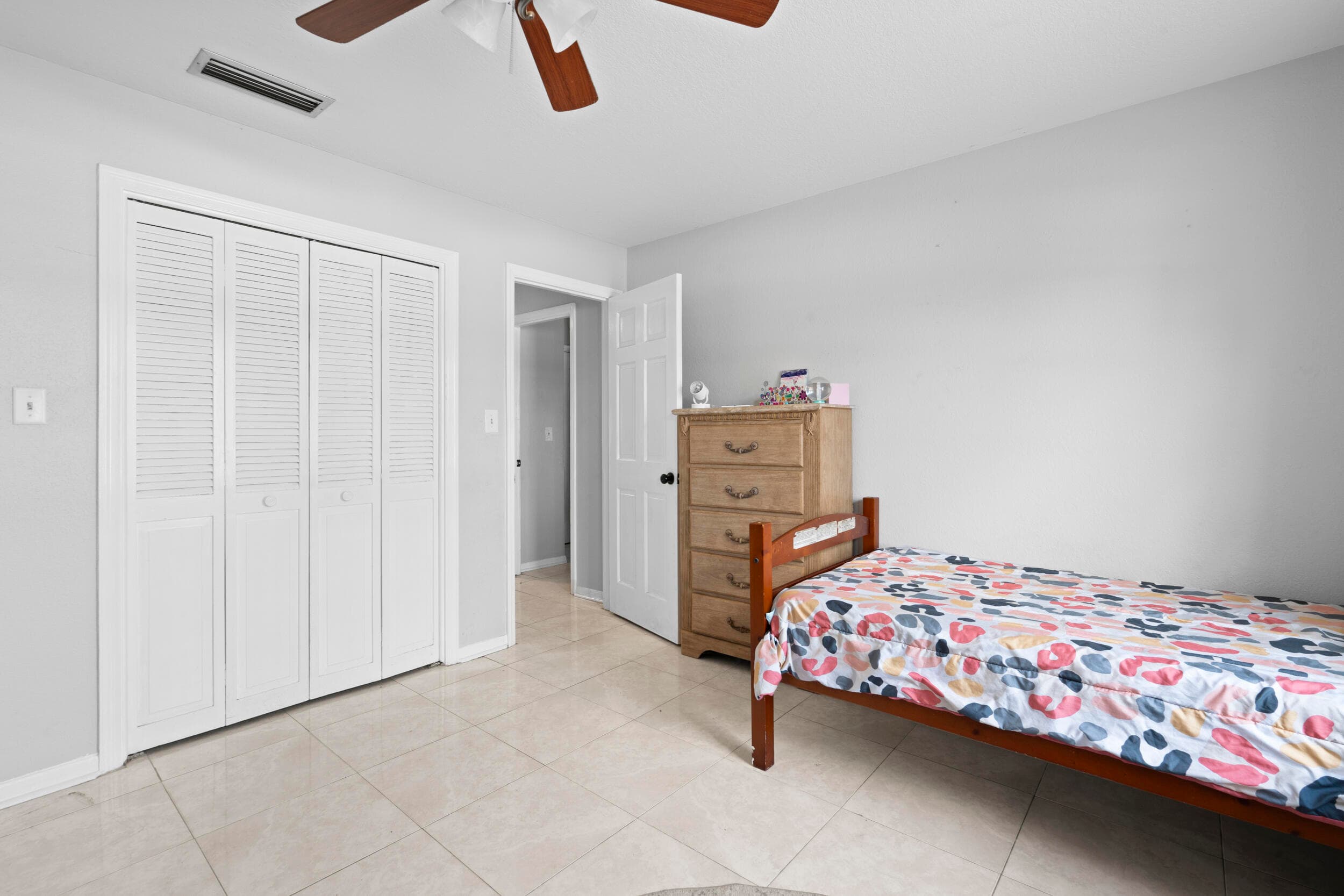 2118 SE Morningside Boulevard, Port St. Lucie, FL 34952 31