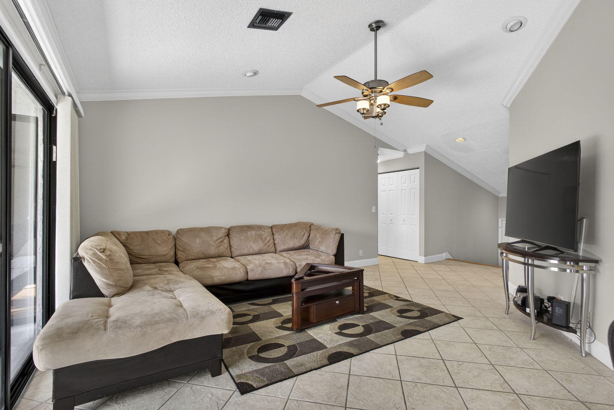 9 Lexington Lane E F, Palm Beach Gardens, FL 33418 3
