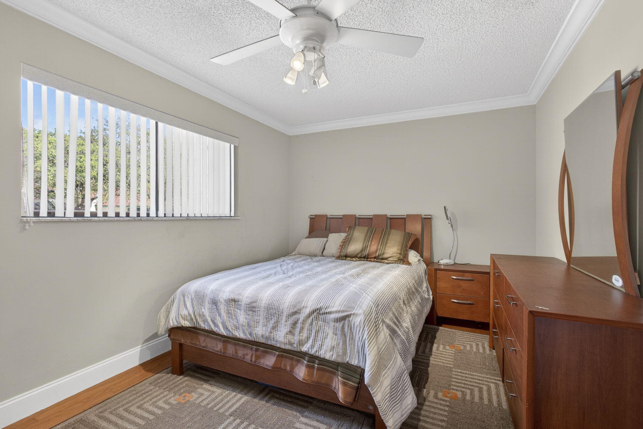 9 Lexington Lane E F, Palm Beach Gardens, FL 33418 17