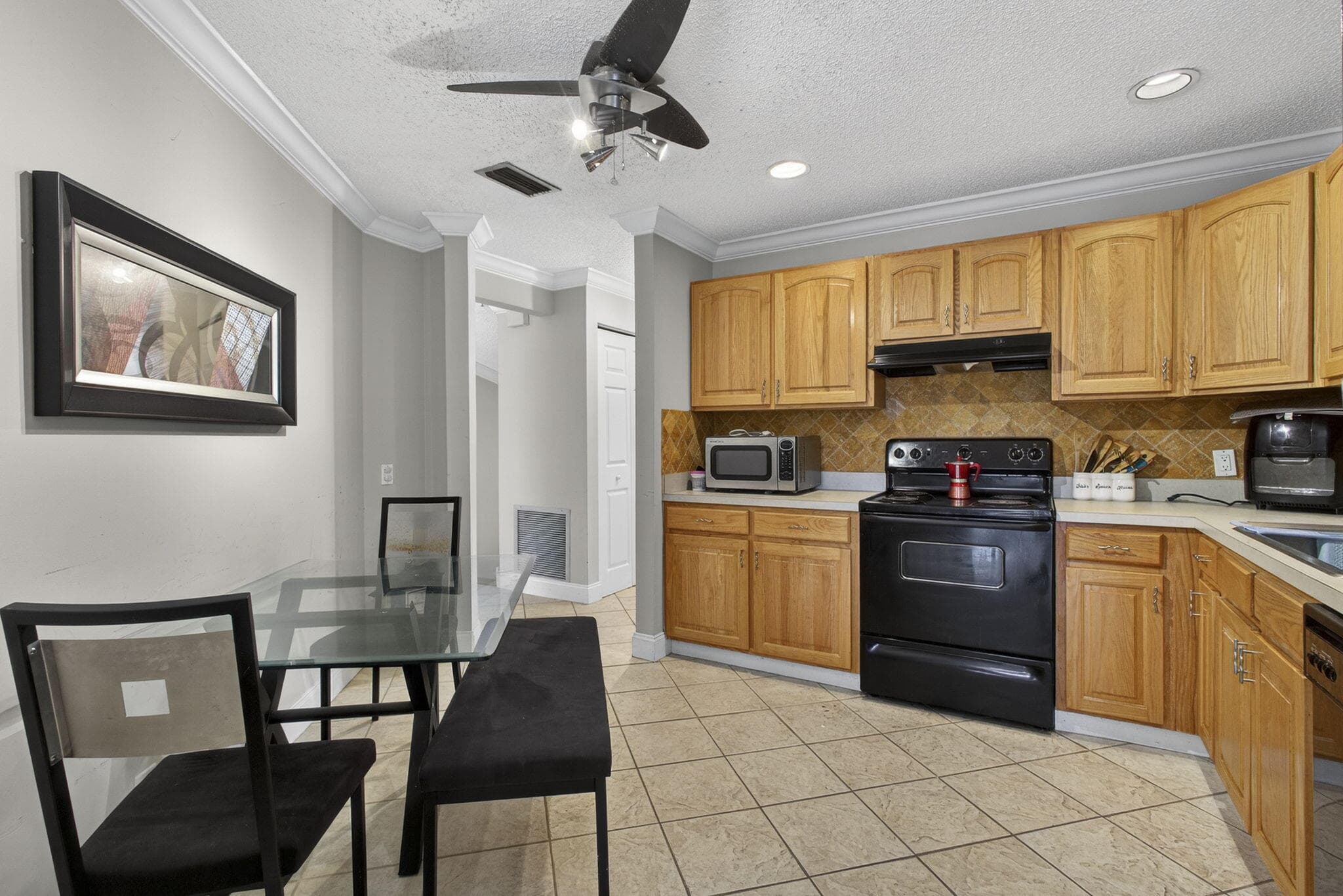 9 Lexington Lane E F, Palm Beach Gardens, FL 33418 22