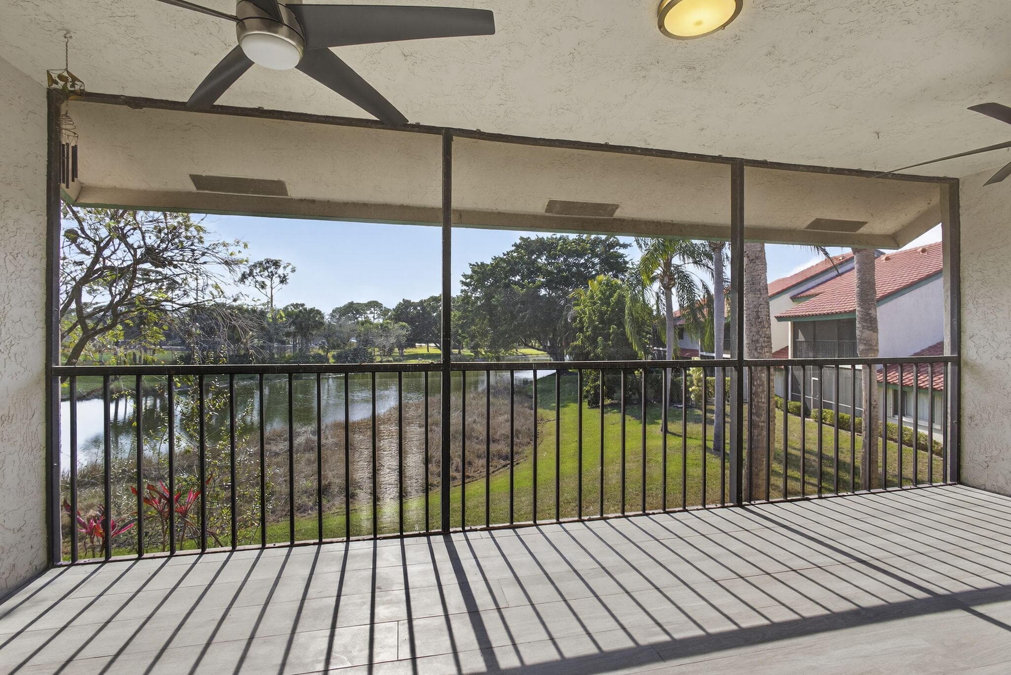 9 Lexington Lane E F, Palm Beach Gardens, FL 33418 25