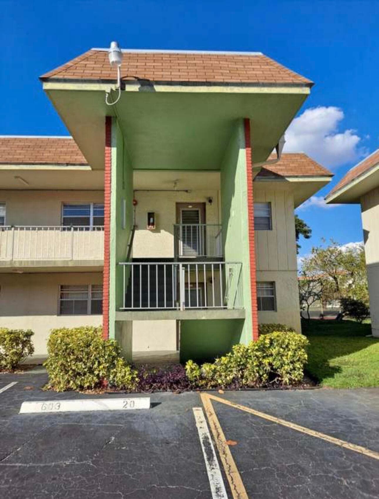 603 S State Road 7 2i, Margate, FL 33068 3