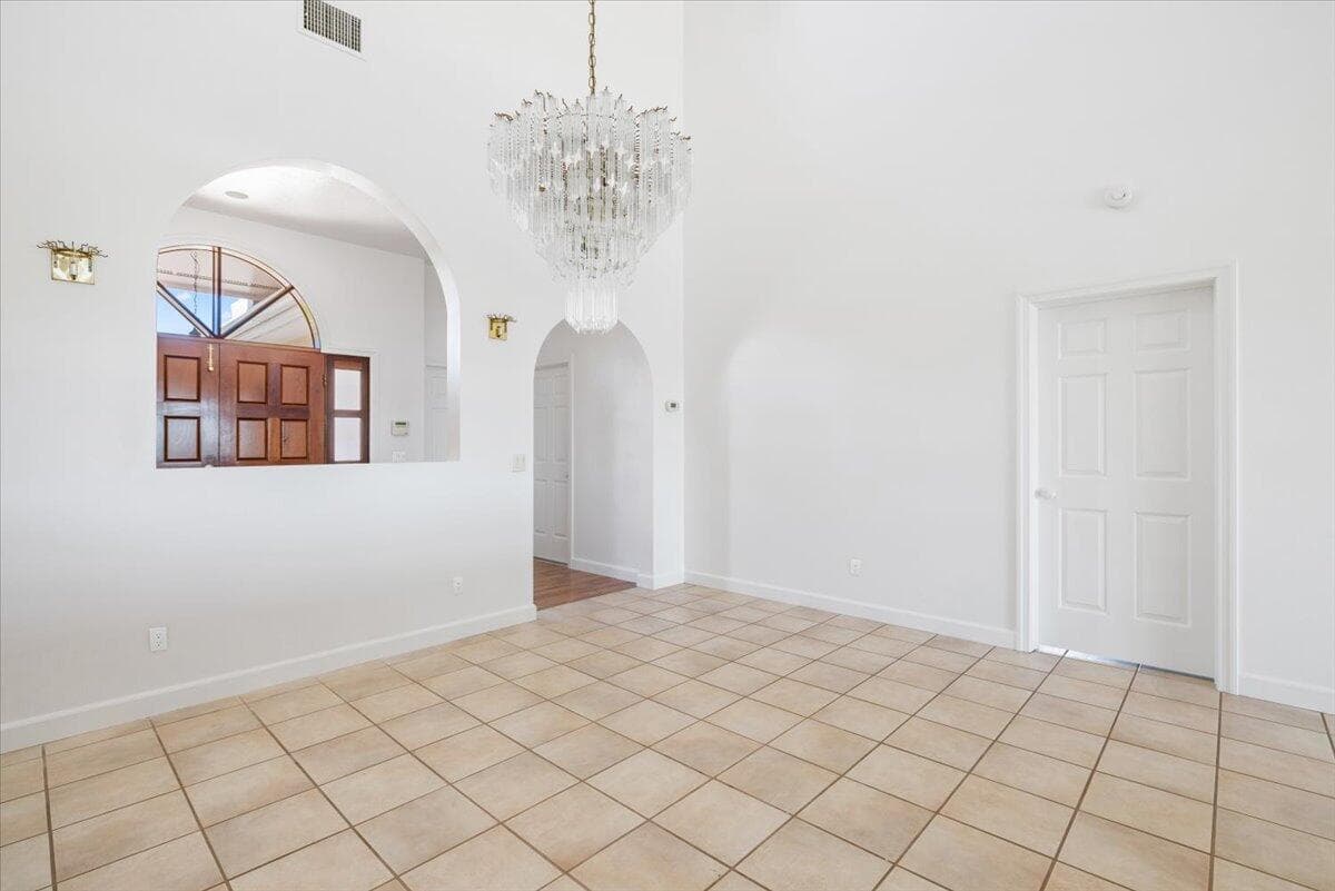 2 Seahorse Lane, Vero Beach, FL 32960 13