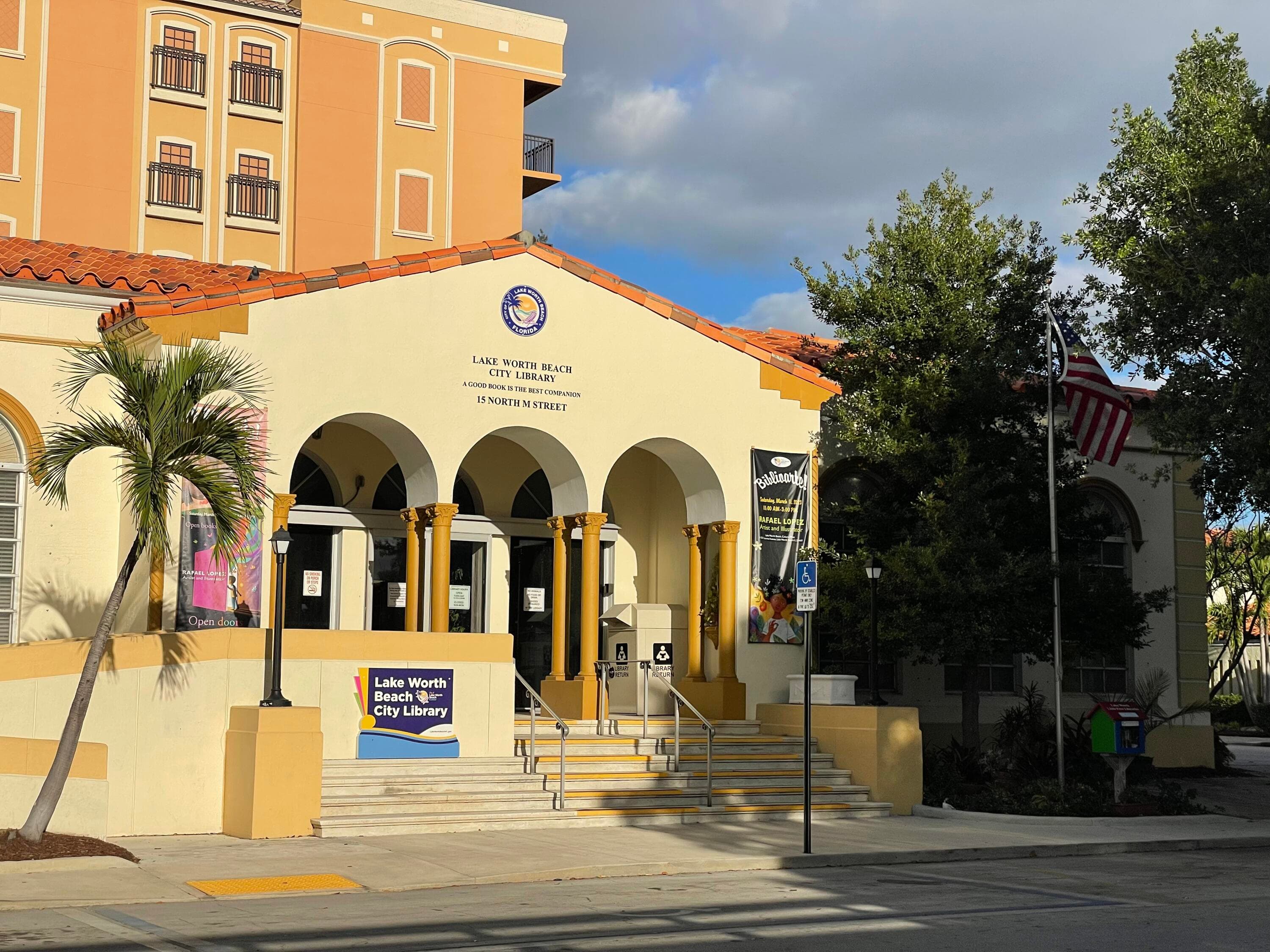 921 S M Street, Lake Worth Beach, FL 33460 40