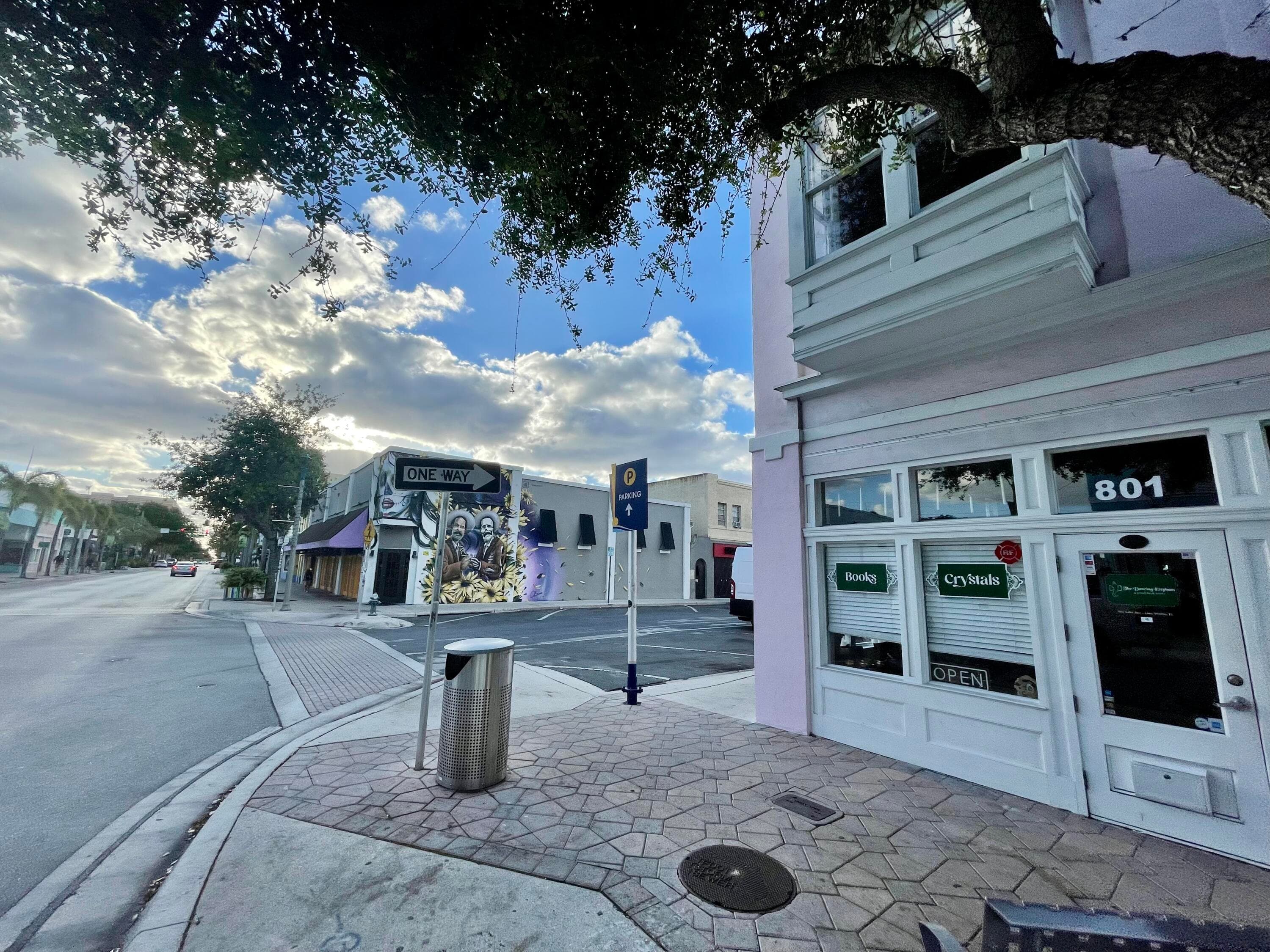 921 S M Street, Lake Worth Beach, FL 33460 46