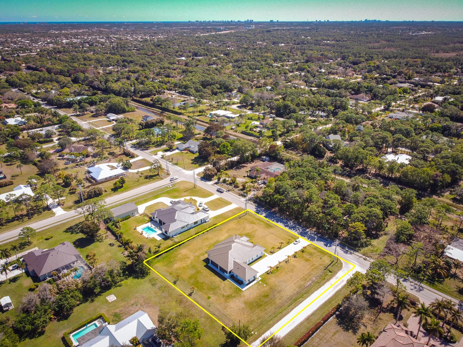 7595 155th Place N, Palm Beach Gardens, FL 33418 60