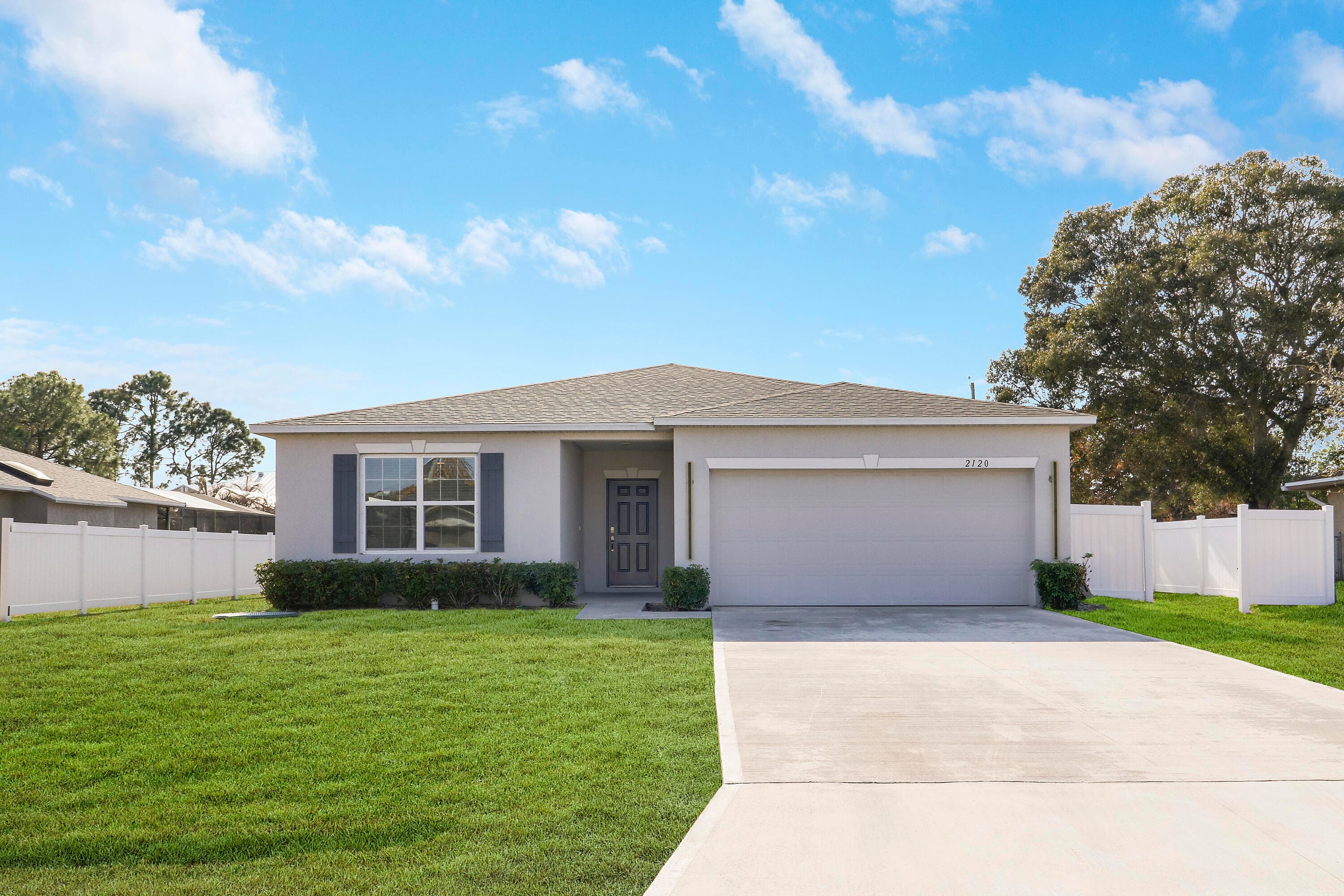 2120 SW Trenton, Port St. Lucie, FL 34984 3