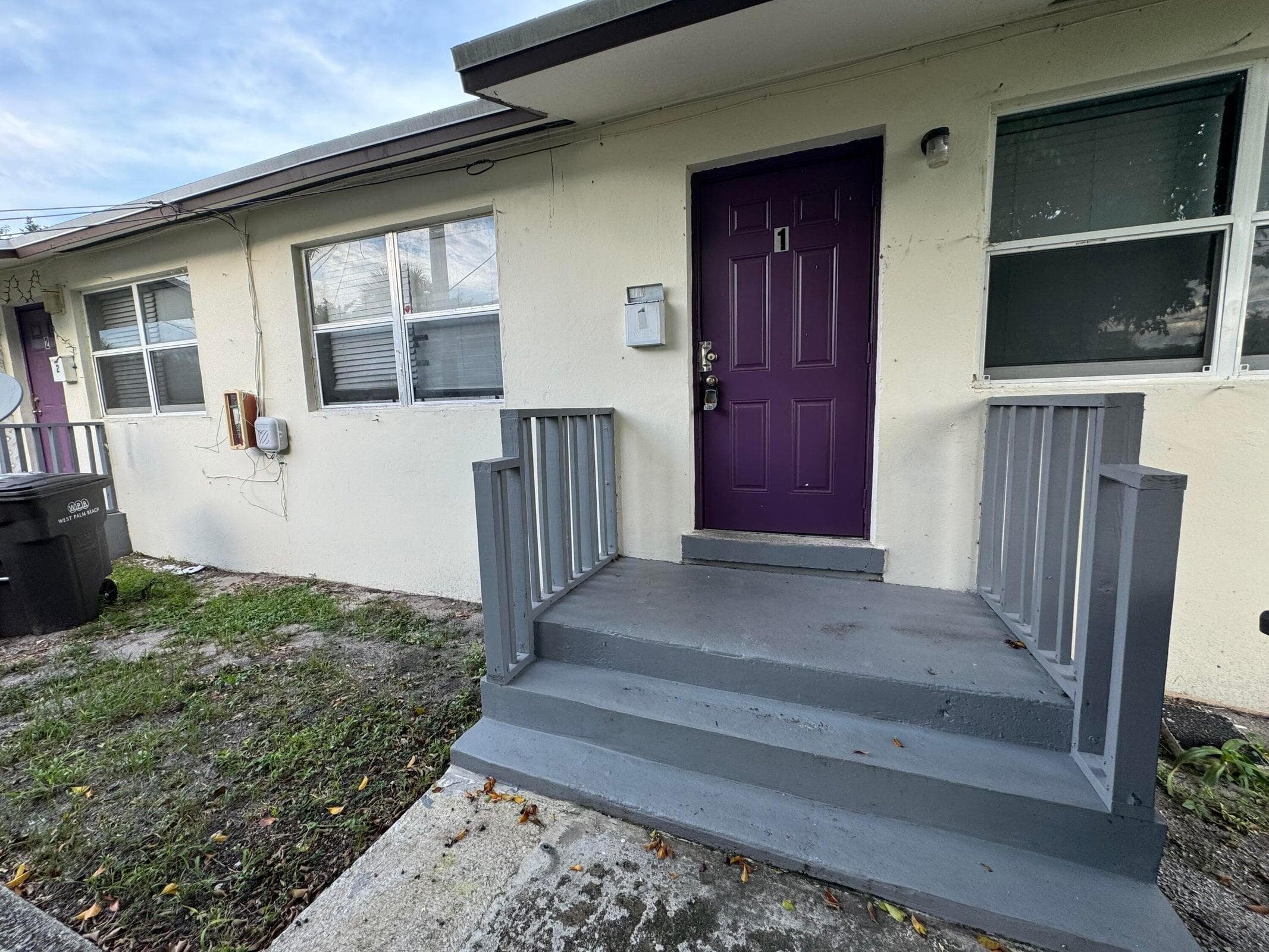 907 8th Street 1, West Palm Beach, FL 33401