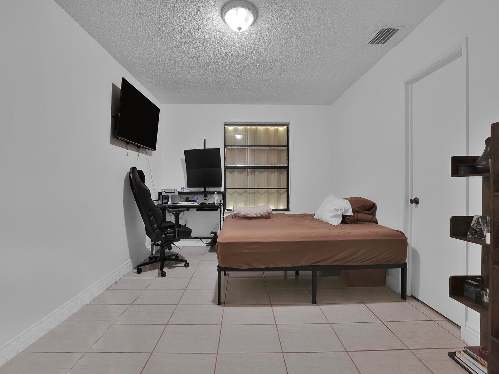 9702 NW 5th Lane 9702, Miami, FL 33172 13