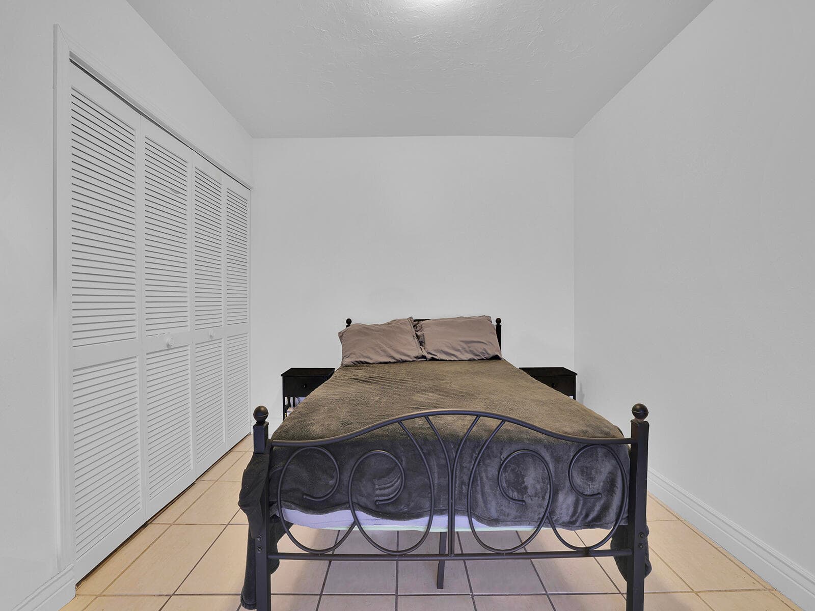 9702 NW 5th Lane 9702, Miami, FL 33172 15