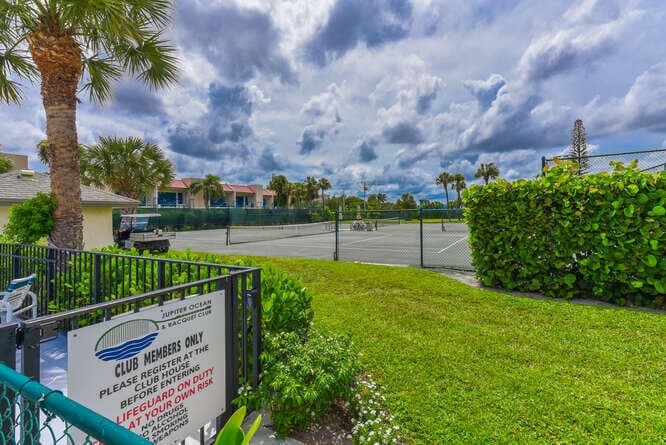 1605 S Us Highway 1 E103, Jupiter, FL 33477 34