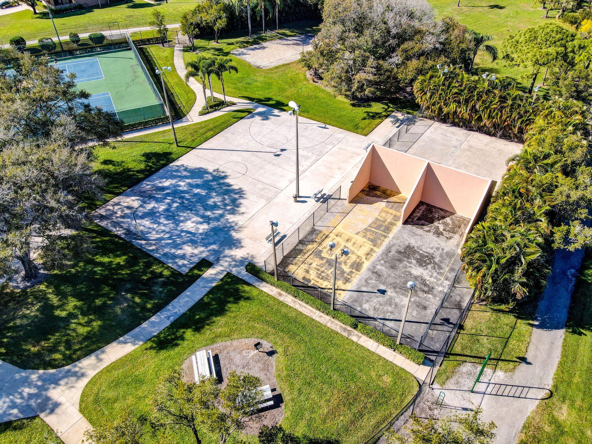 4210 42nd Way, West Palm Beach, FL 33407 47