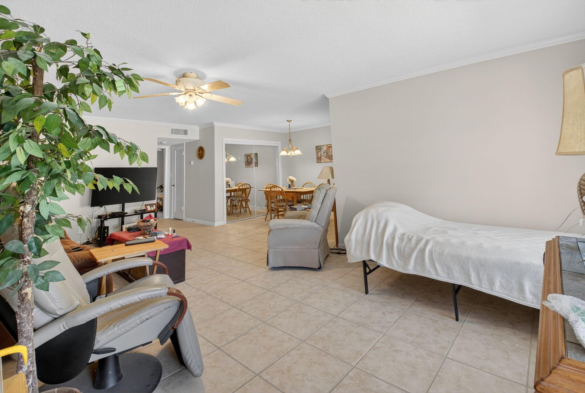 220 High Point Court E B, Delray Beach, FL 33445 9