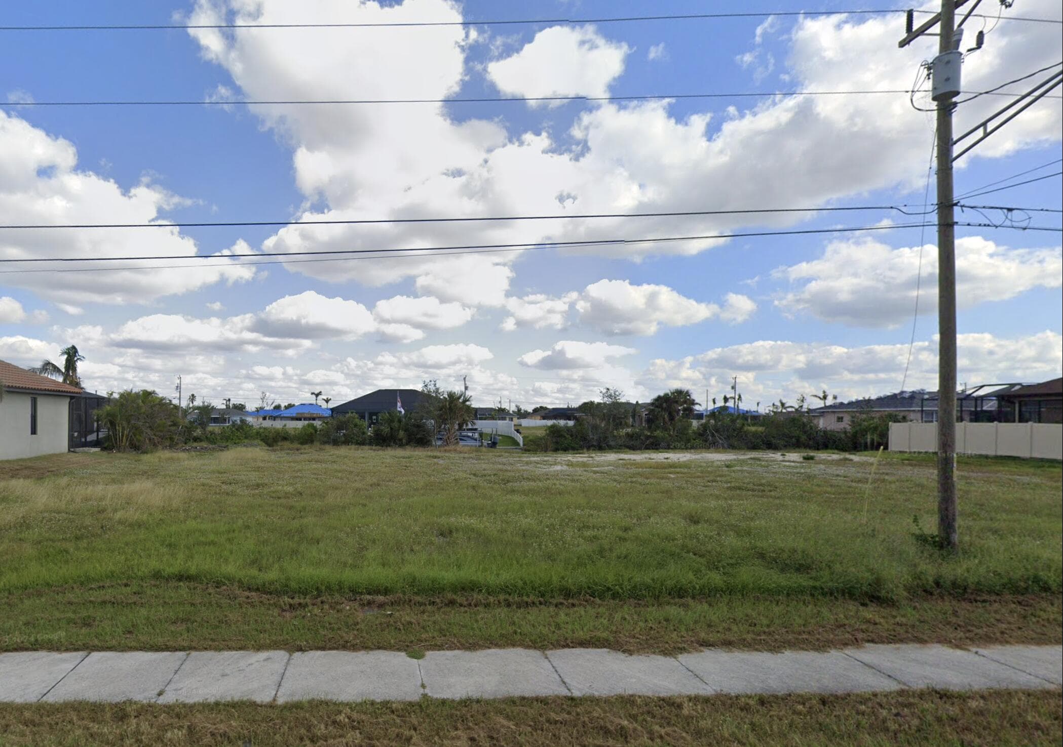 2513 Surfside Boulevard, Cape Coral, FL 33914 5