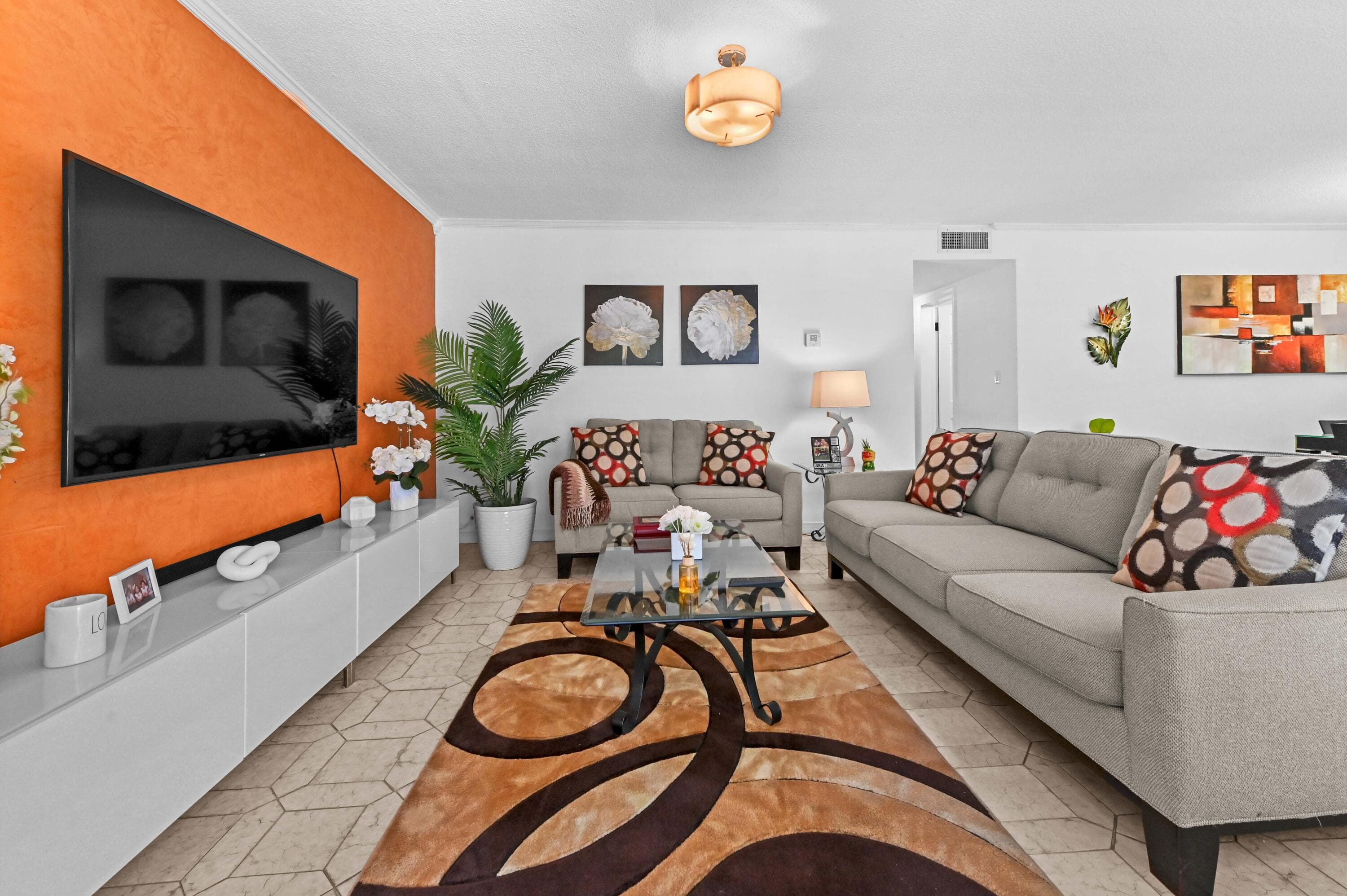 200 NE 12th Avenue 3a, Hallandale Beach, FL 33009 2