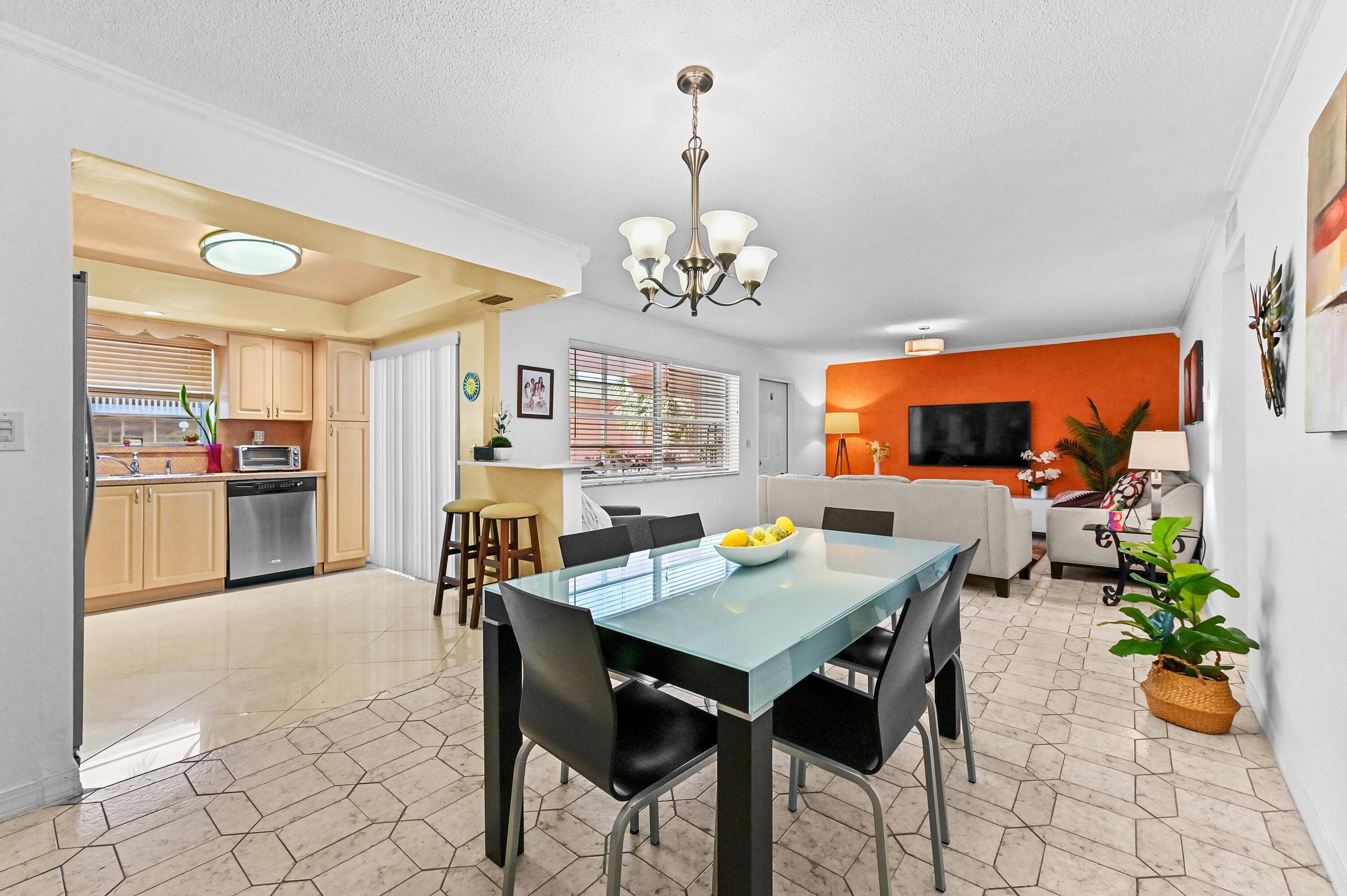 200 NE 12th Avenue 3a, Hallandale Beach, FL 33009 8