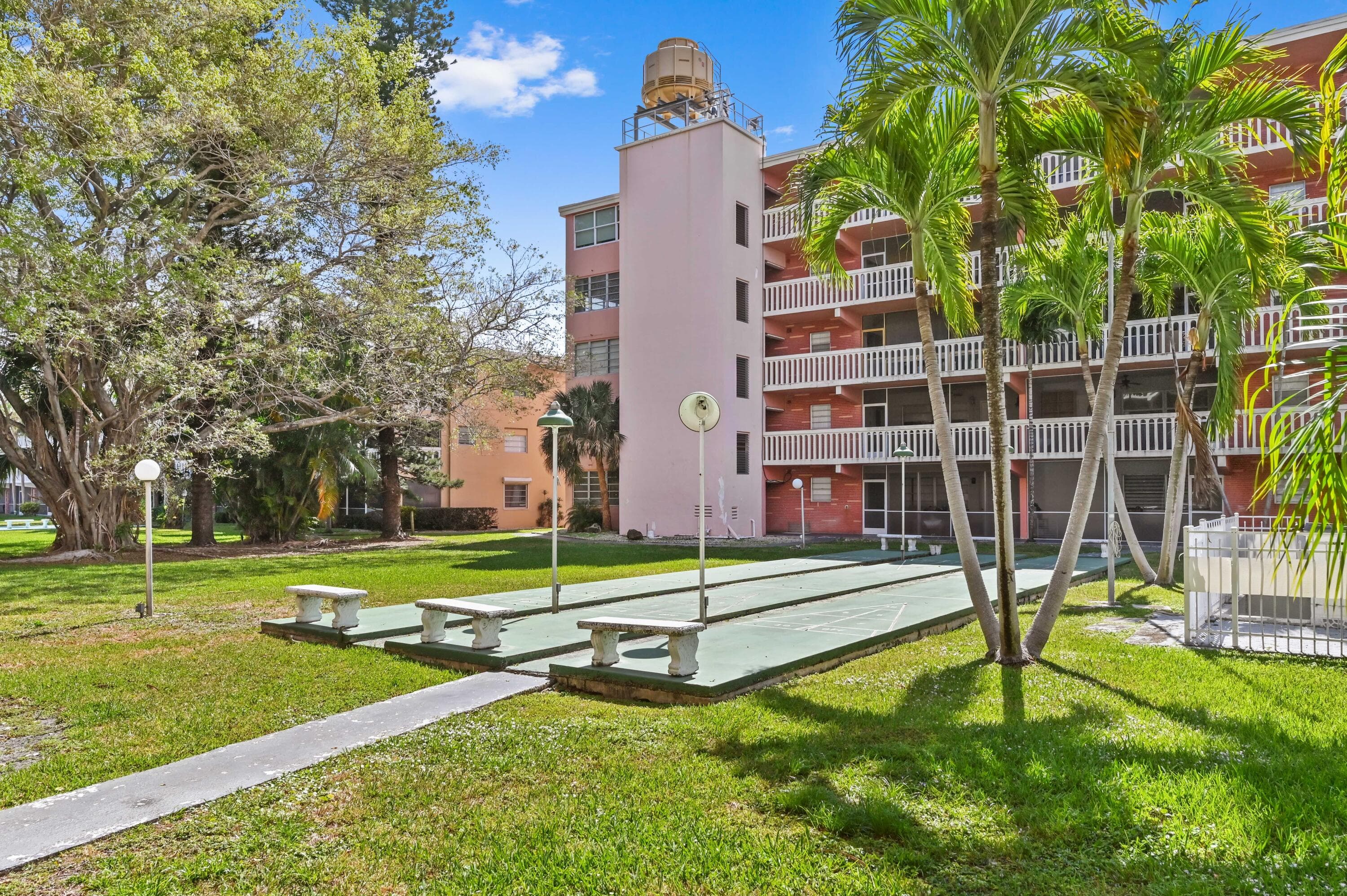 200 NE 12th Avenue 3a, Hallandale Beach, FL 33009 30