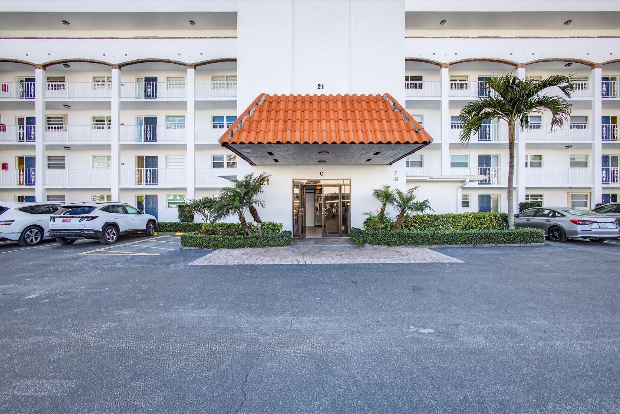 21 Yacht Club Drive 505, North Palm Beach, FL 33408