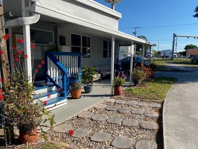 8680 Us Highway 441 SE, Okeechobee, FL 34974 2