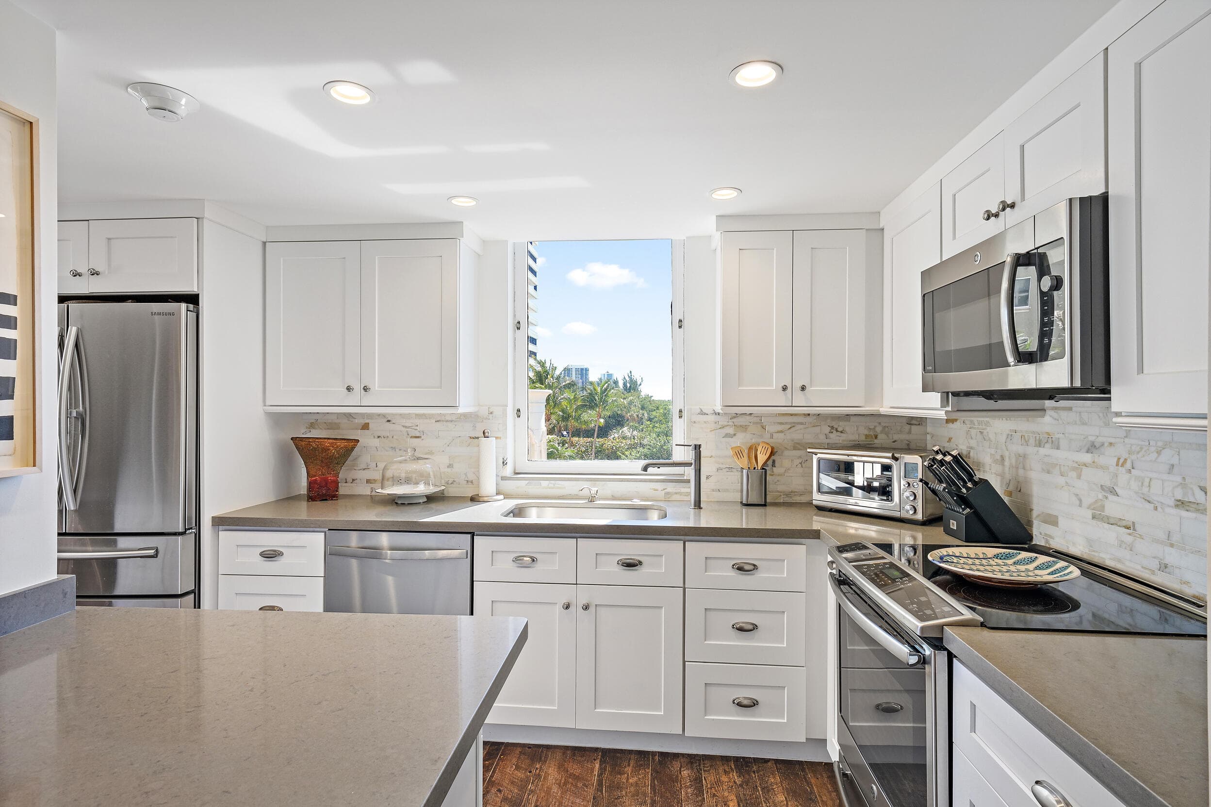 5380 N Ocean Drive 3a, Singer Island, FL 33404 13