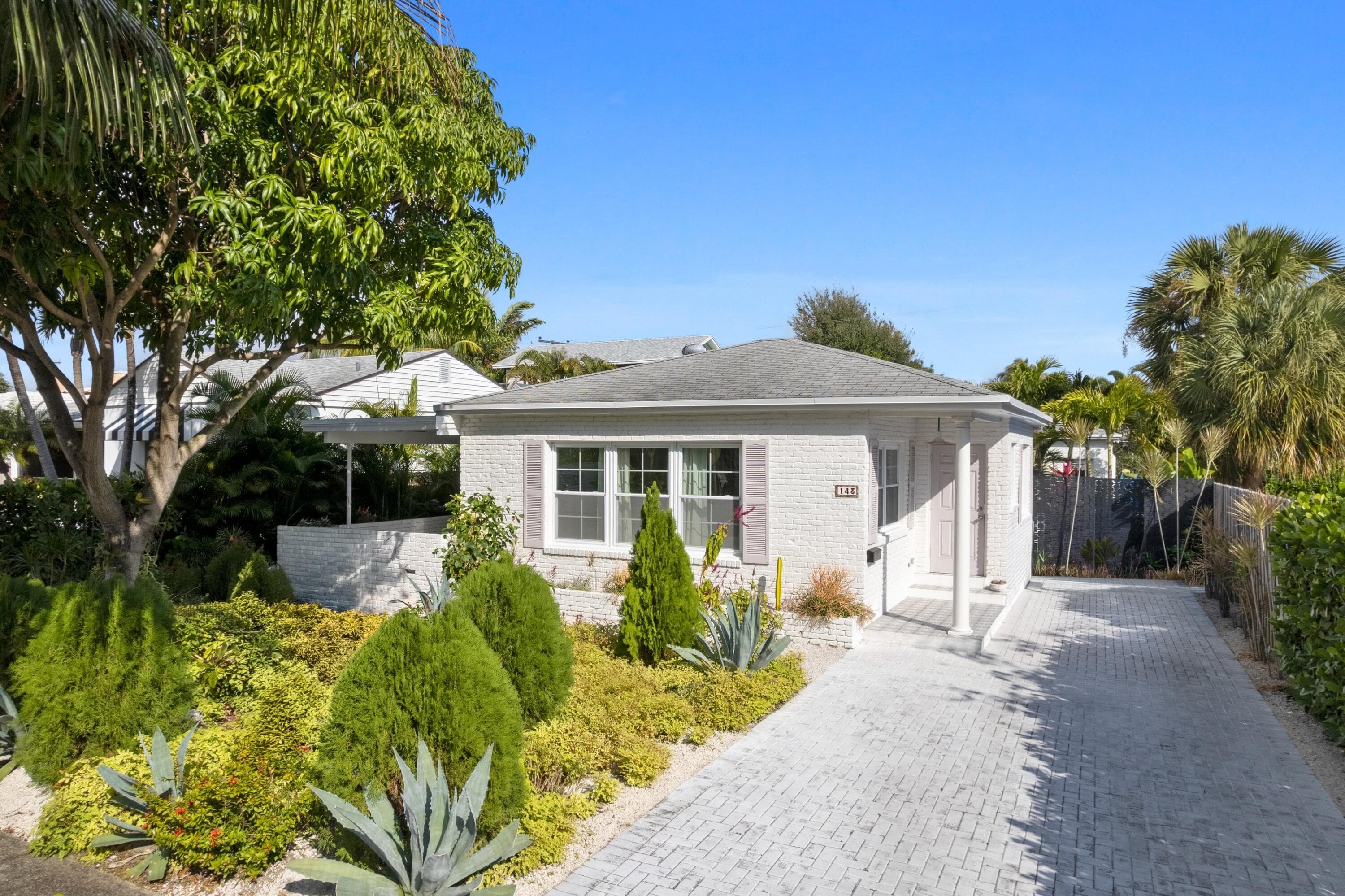 143 Greymon Drive, West Palm Beach, FL 33405 25