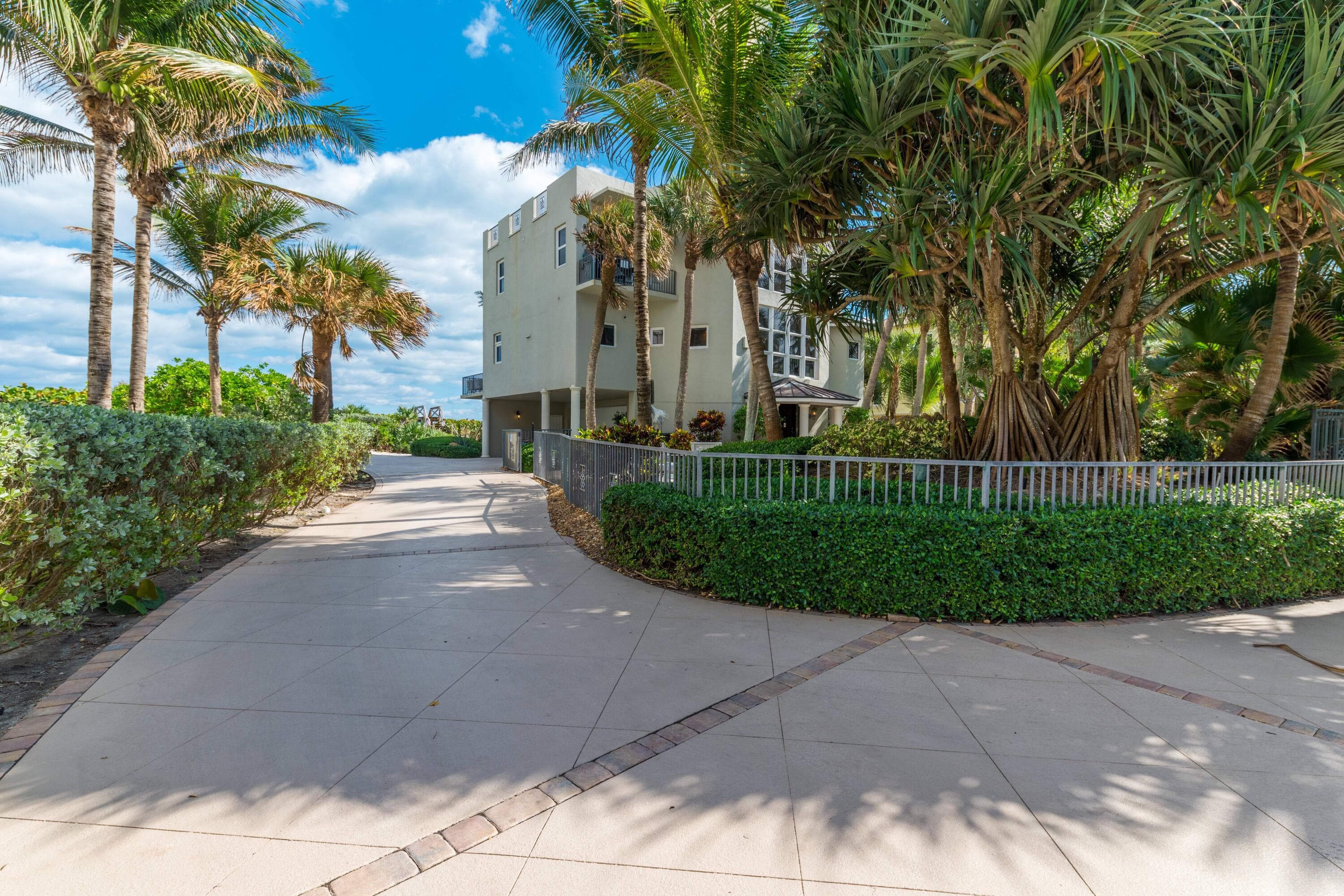 4643 NE Ocean Boulevard, Jensen Beach, FL 34957 43