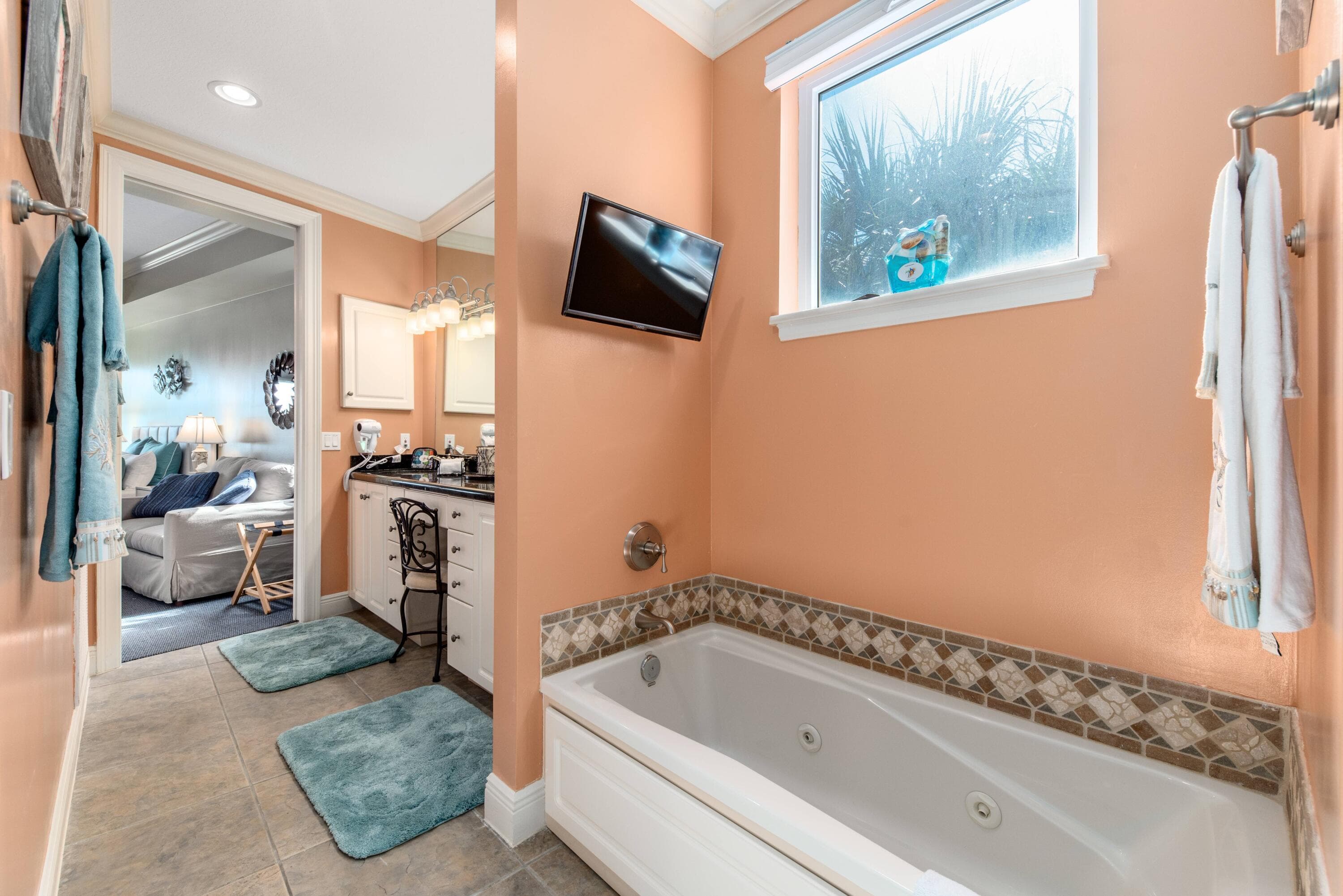 4643 NE Ocean Boulevard, Jensen Beach, FL 34957 33