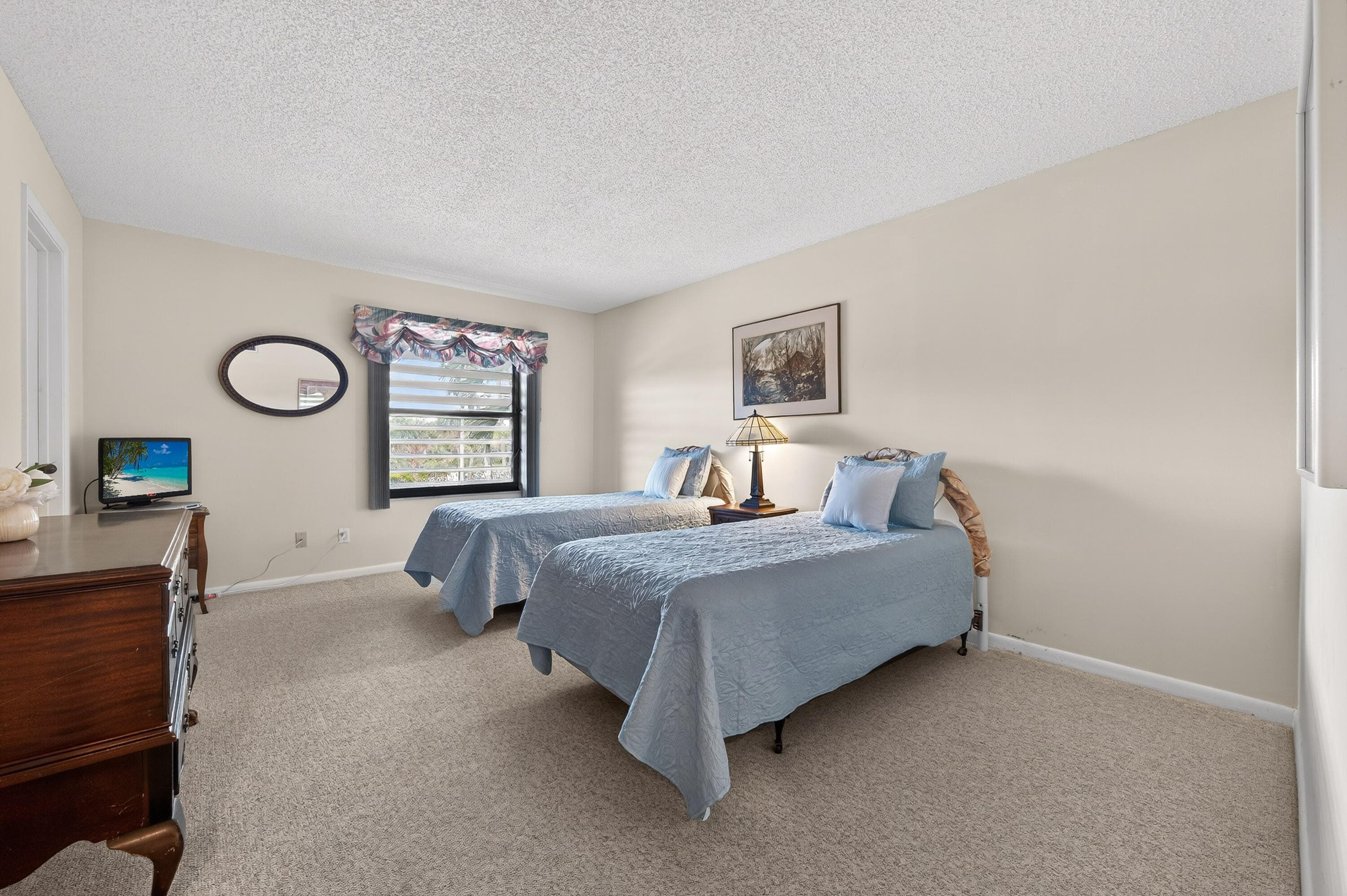 2491 NE Ocean Boulevard 106, Stuart, FL 34996 35
